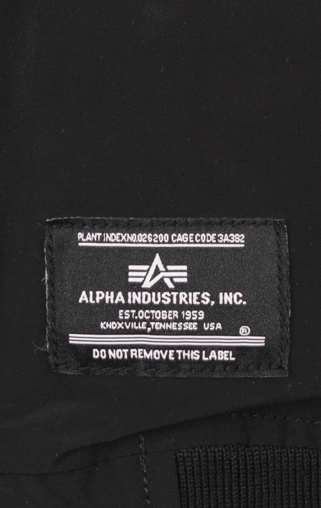 Аляска ALPHA INDUSTRIES ALTITUDE N-2B FW 23/24 m black 