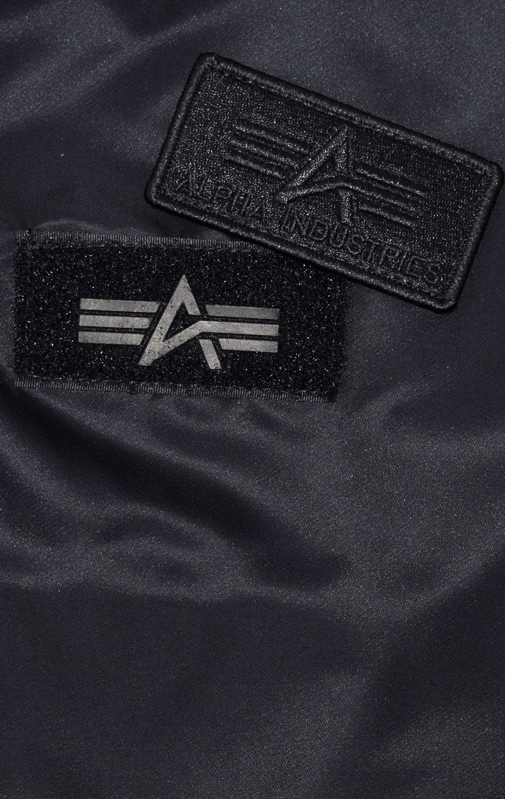 Бомбер ALPHA INDUSTRIES ZH BACK PRINT MA-1 black/yellow gold 