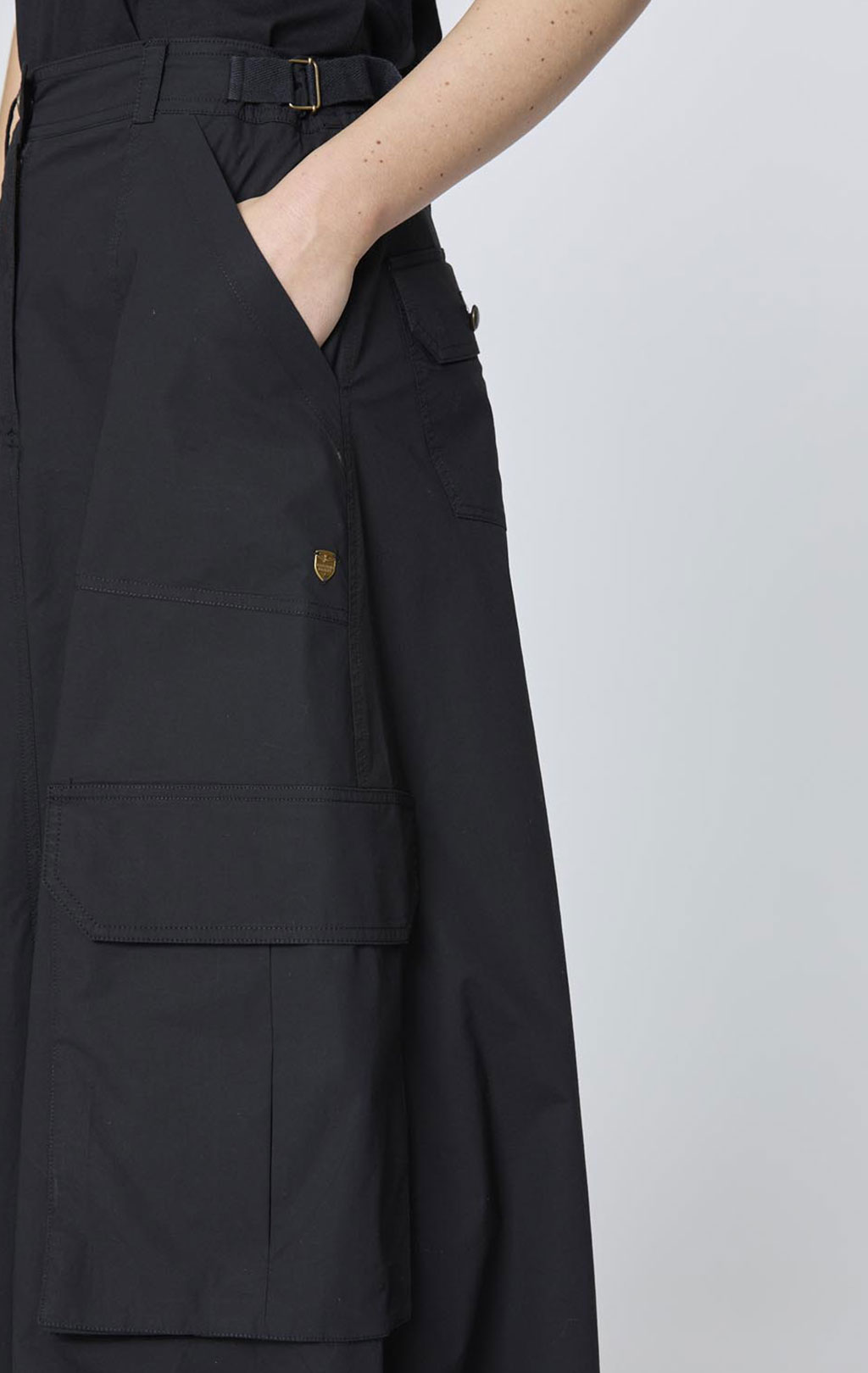Женская юбка AERONAUTICA MILITARE SS 25 m/IT nero (GO 962) 