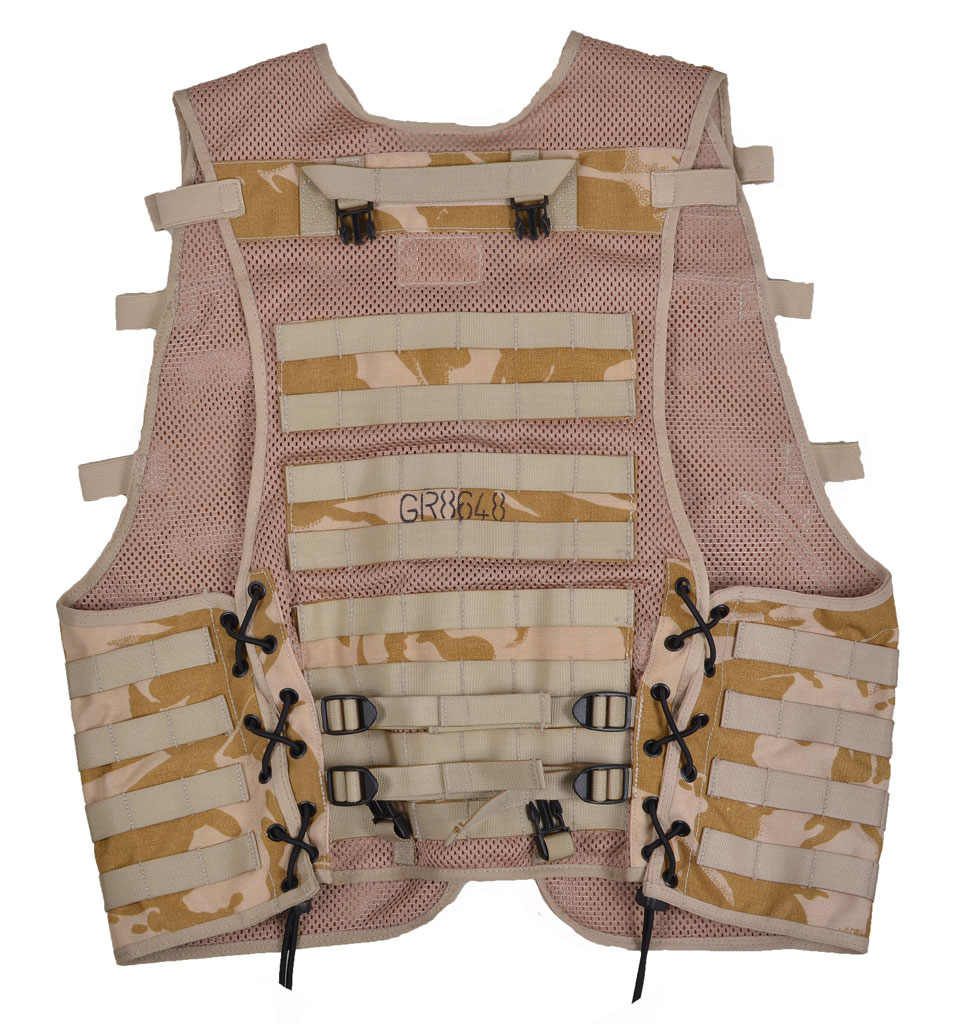 Жилет MOLLE (новый) dpm desert Англия