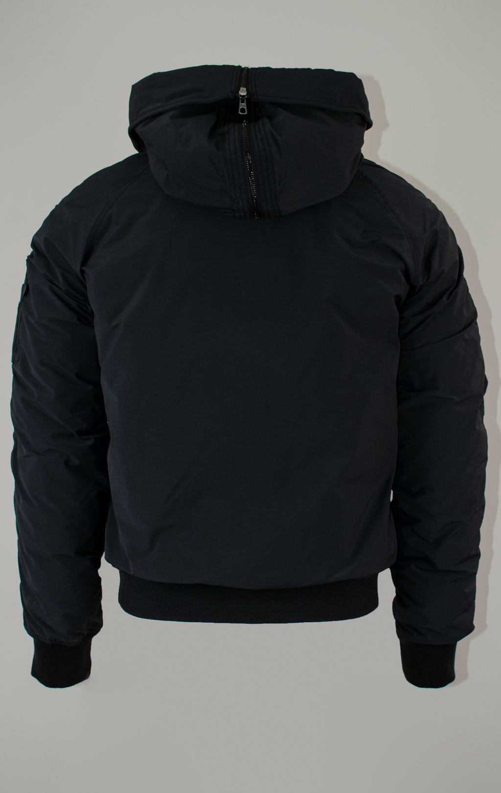 Аляска ALPHA INDUSTRIES N-2B ALTITUDE FW 25/26 black 