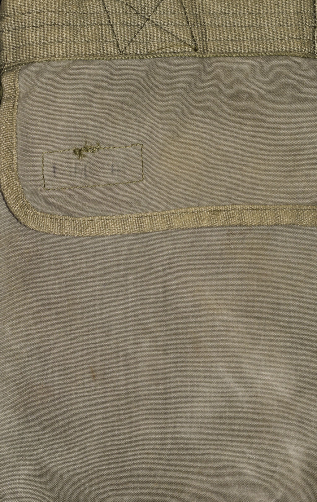 Ранец армейский с боковыми карманами olive б/у Франция