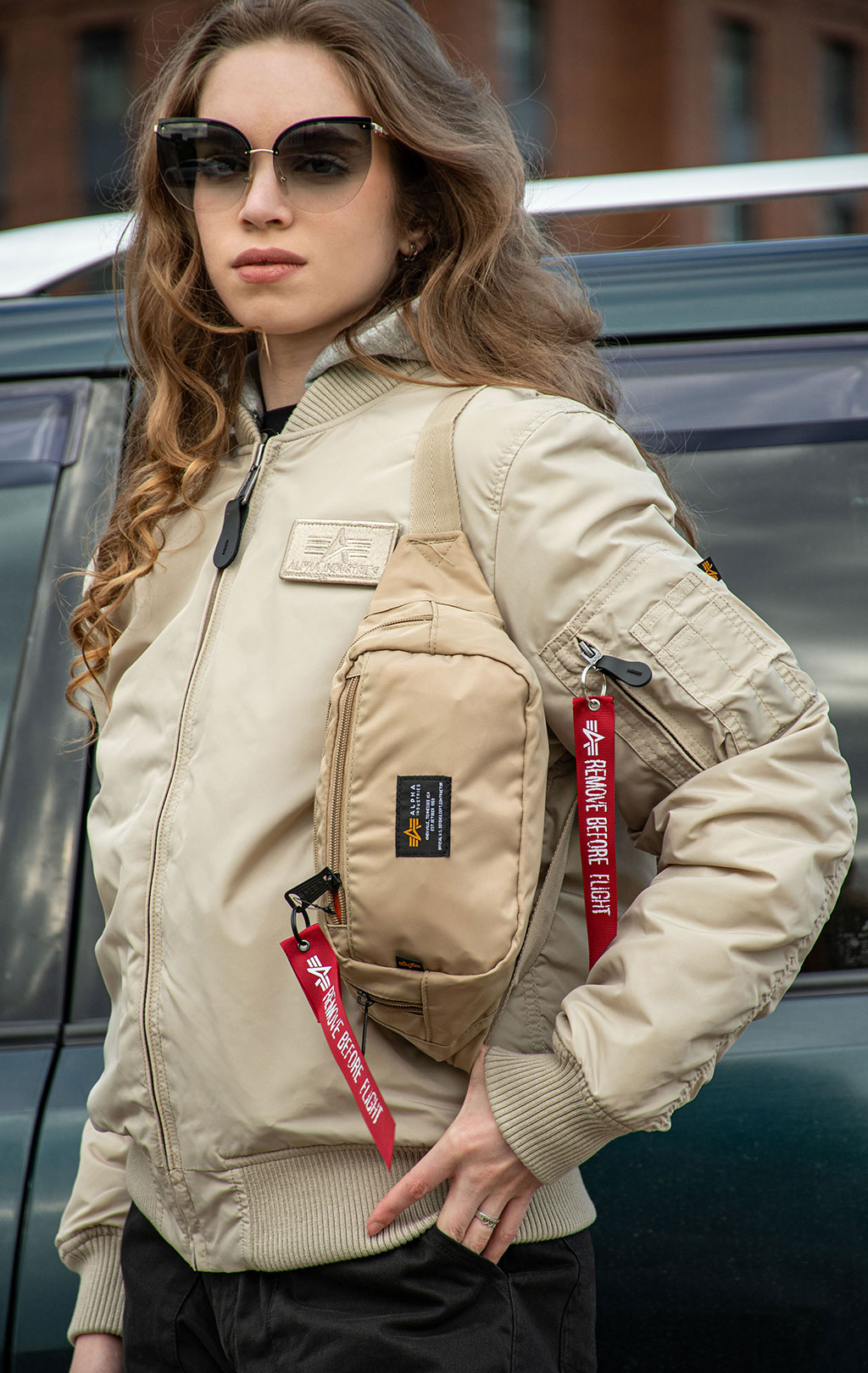 Бомбер ALPHA INDUSTRIES MA-1 TT TWO TONE HOOD organic beige 