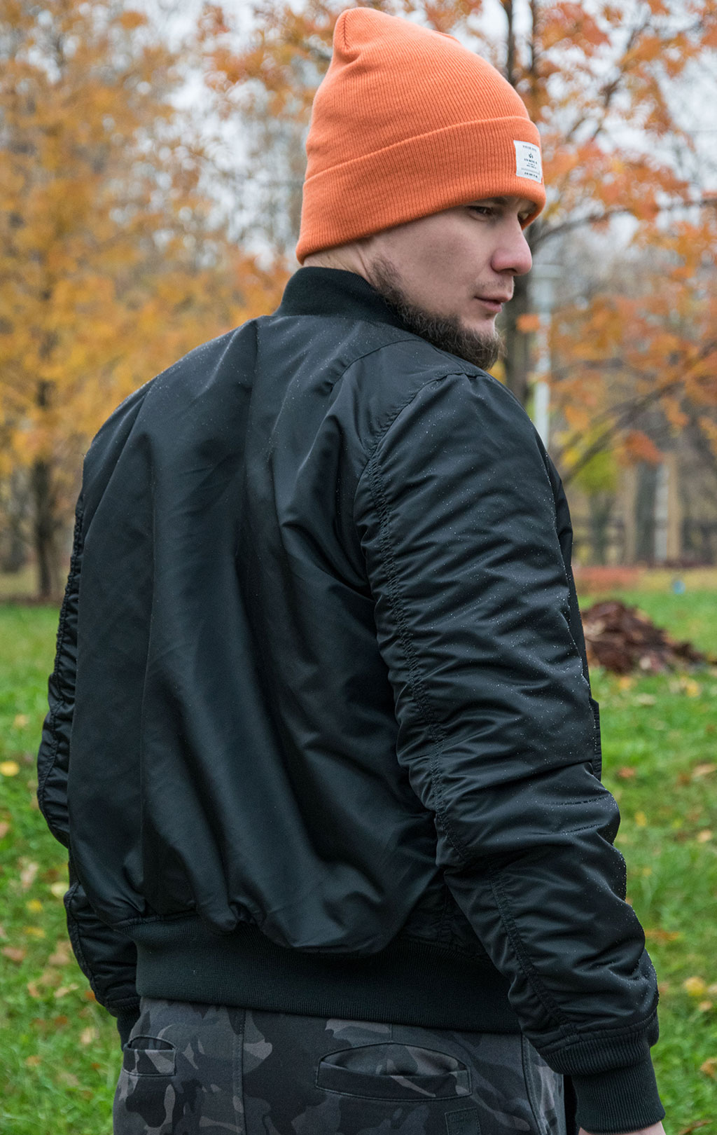 Бомбер ALPHA INDUSTRIES SLIM FIT MA-1 black 