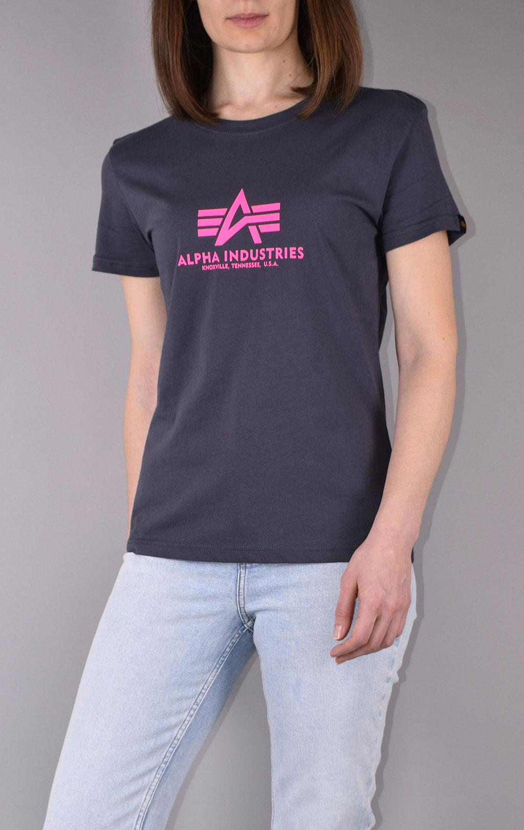 Женская футболка ALPHA INDUSTRIES NEW BASIC T grey black/neon pink 
