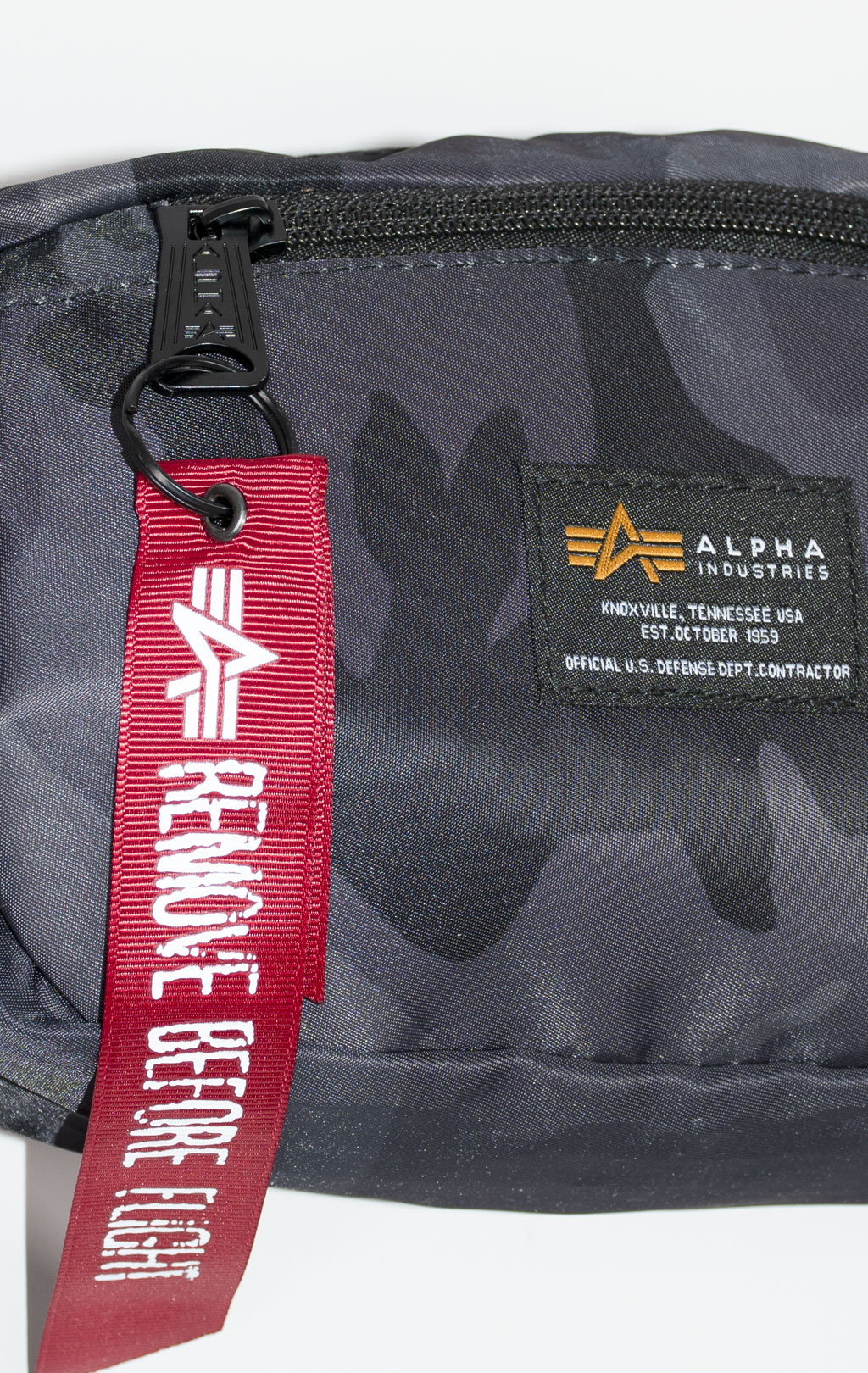 Сумка поясная ALPHA INDUSTRIES CREW WAIST BAG CAMO black camo 