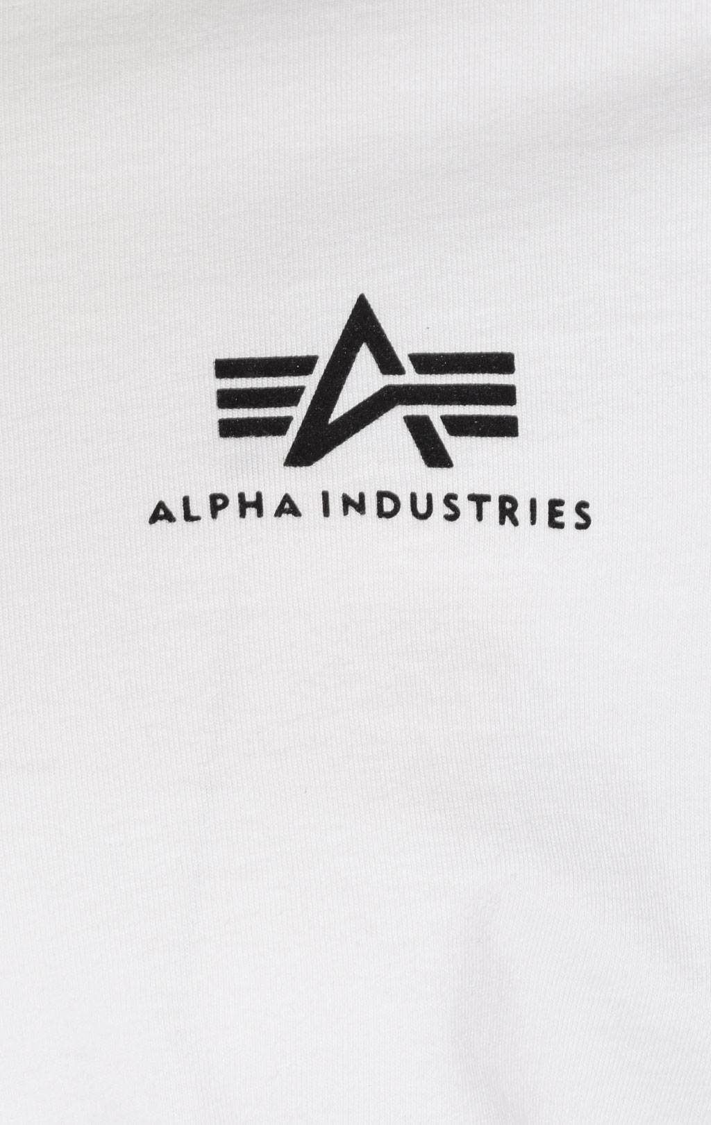 Футболка ALPHA INDUSTRIES BACKPRINT T CAMO PRINT white/black camo 