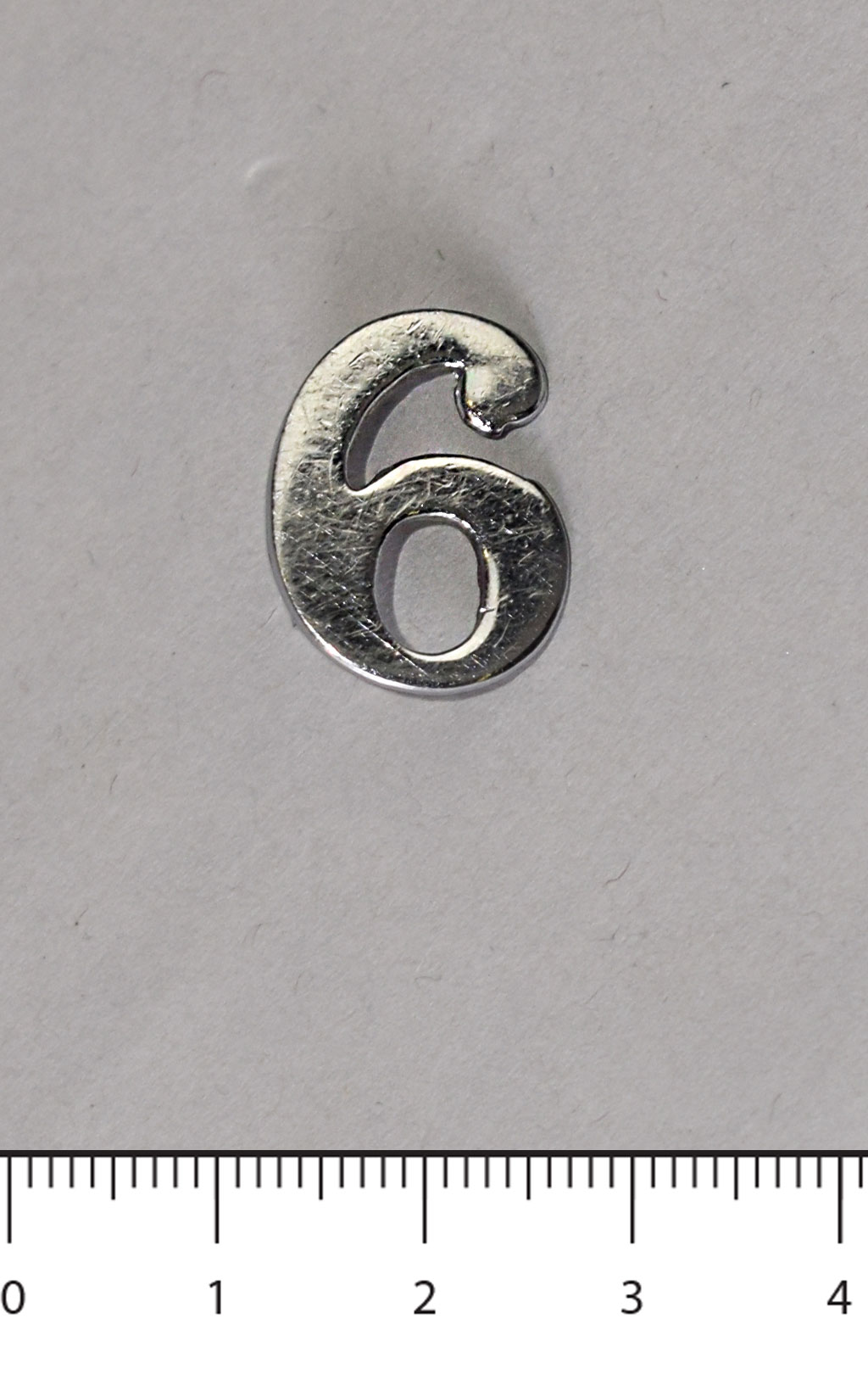 Знак-цифра 6 на петле silver Англия