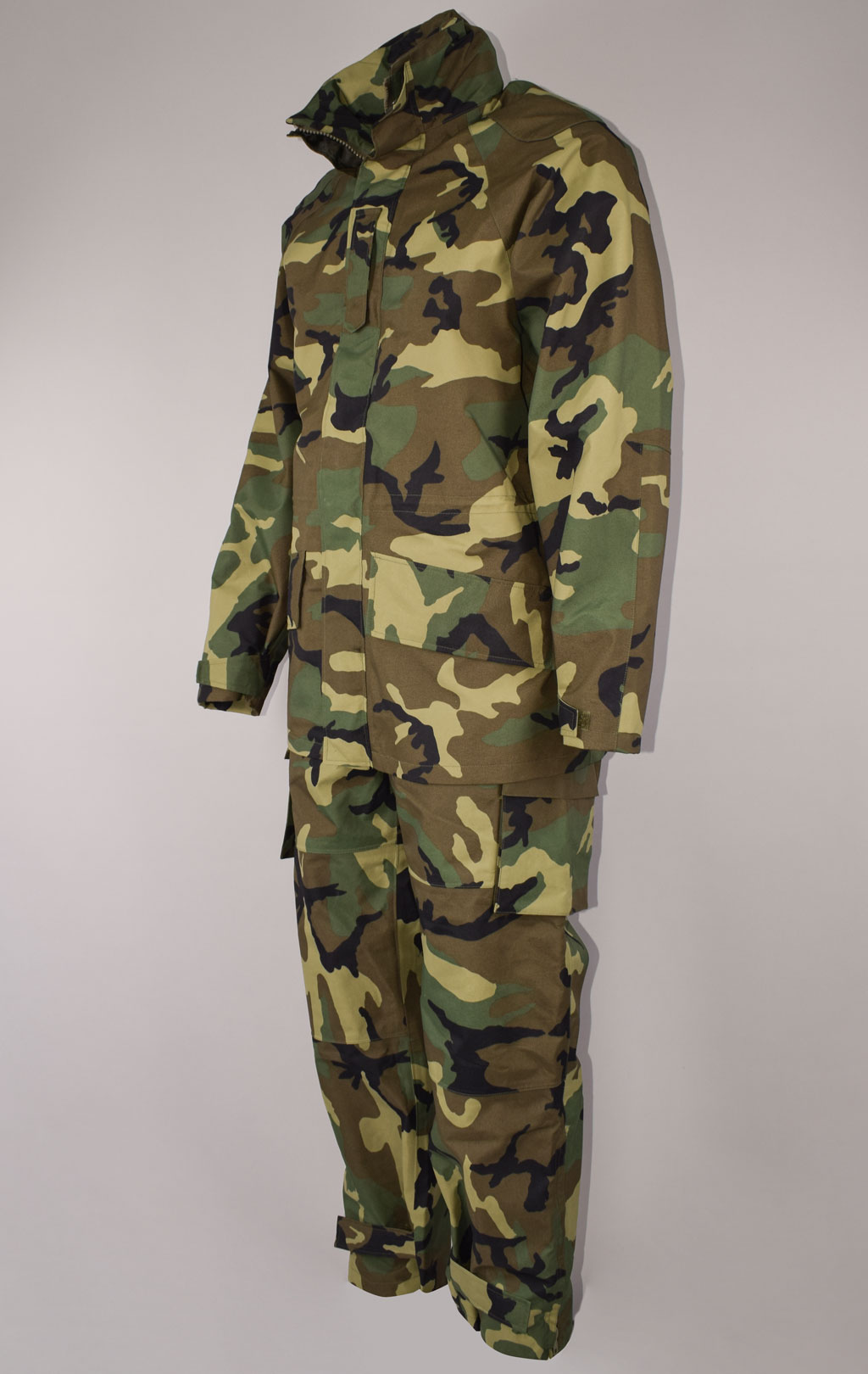 Костюм непромокаемый Gore-Tex Gore-Tex (куртка, брюки) camo woodland Италия