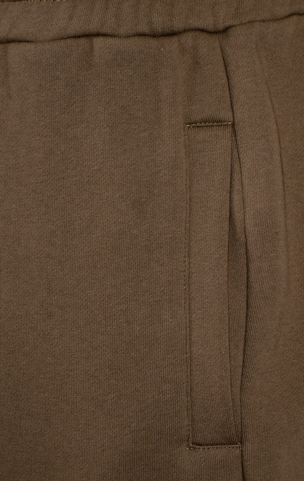 Брюки спортивные джоггеры ALPHA INDUSTRIES ESSENTIAL SWEATPANTS FW 25/26 espresso 