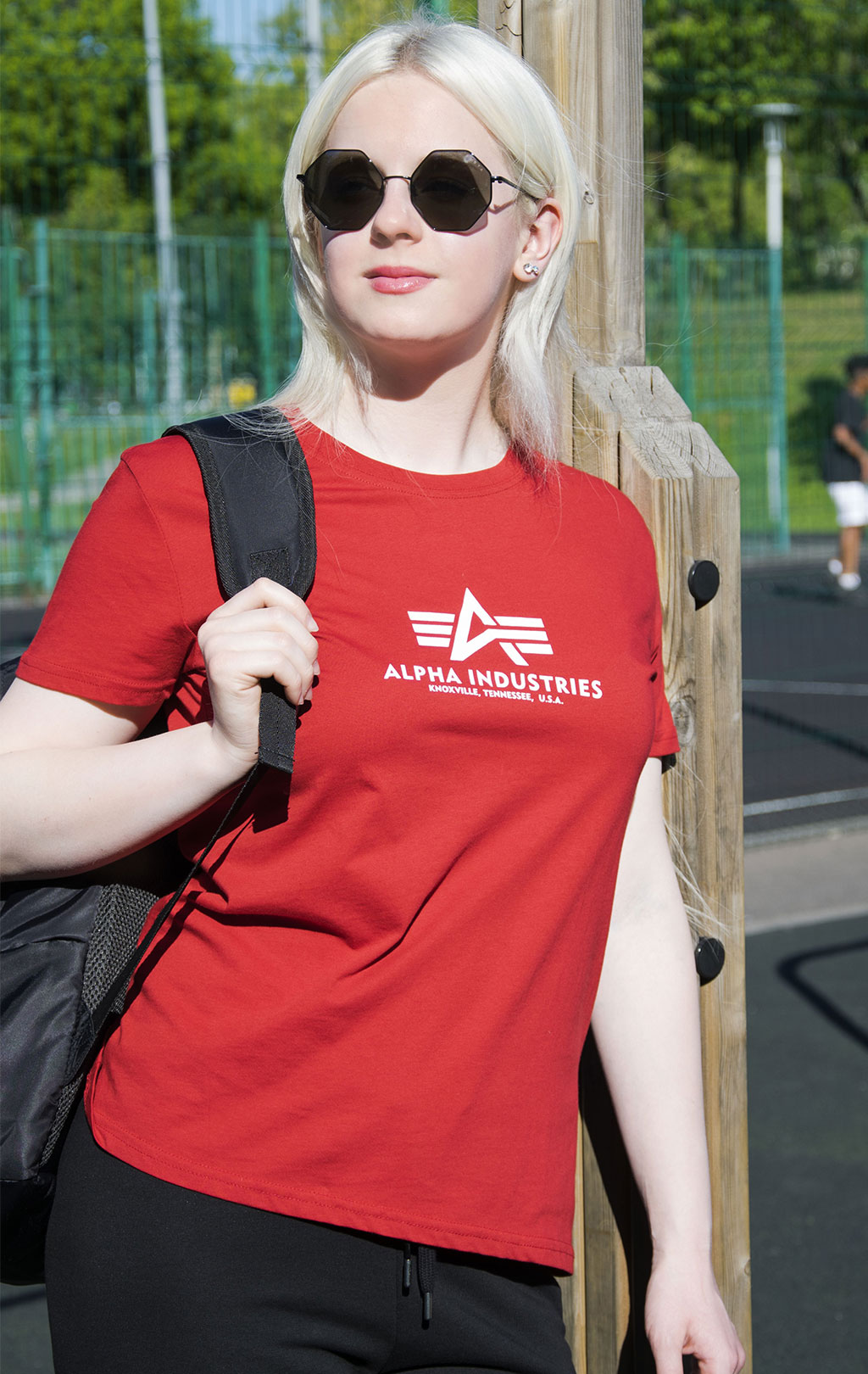 Женская футболка ALPHA INDUSTRIES NEW BASIC T speed red 
