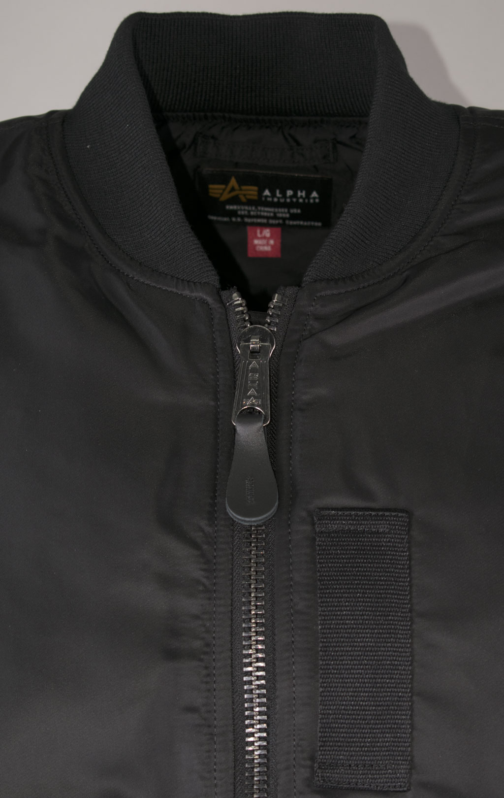 Куртка-бомбер лётная ALPHA INDUSTRIES MOD FLIGHT JACKET MA-1 FW 23/24 m black 