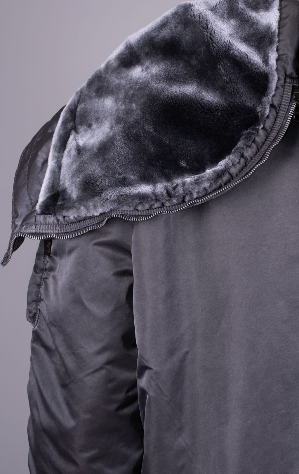 Женская аляска ALPHA INDUSTRIES N-2B BATTLEWASH PARKA FW 21 m new silver 