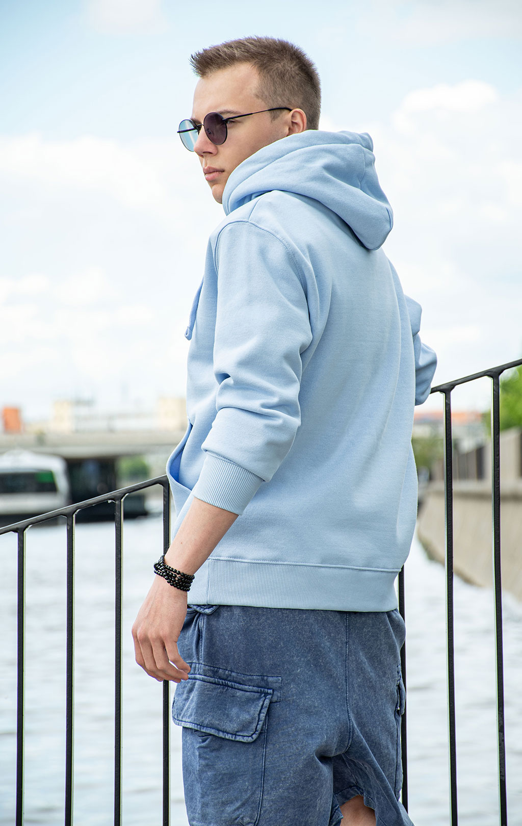 Толстовка ALPHA INDUSTRIES BASIC HOODY light blue 