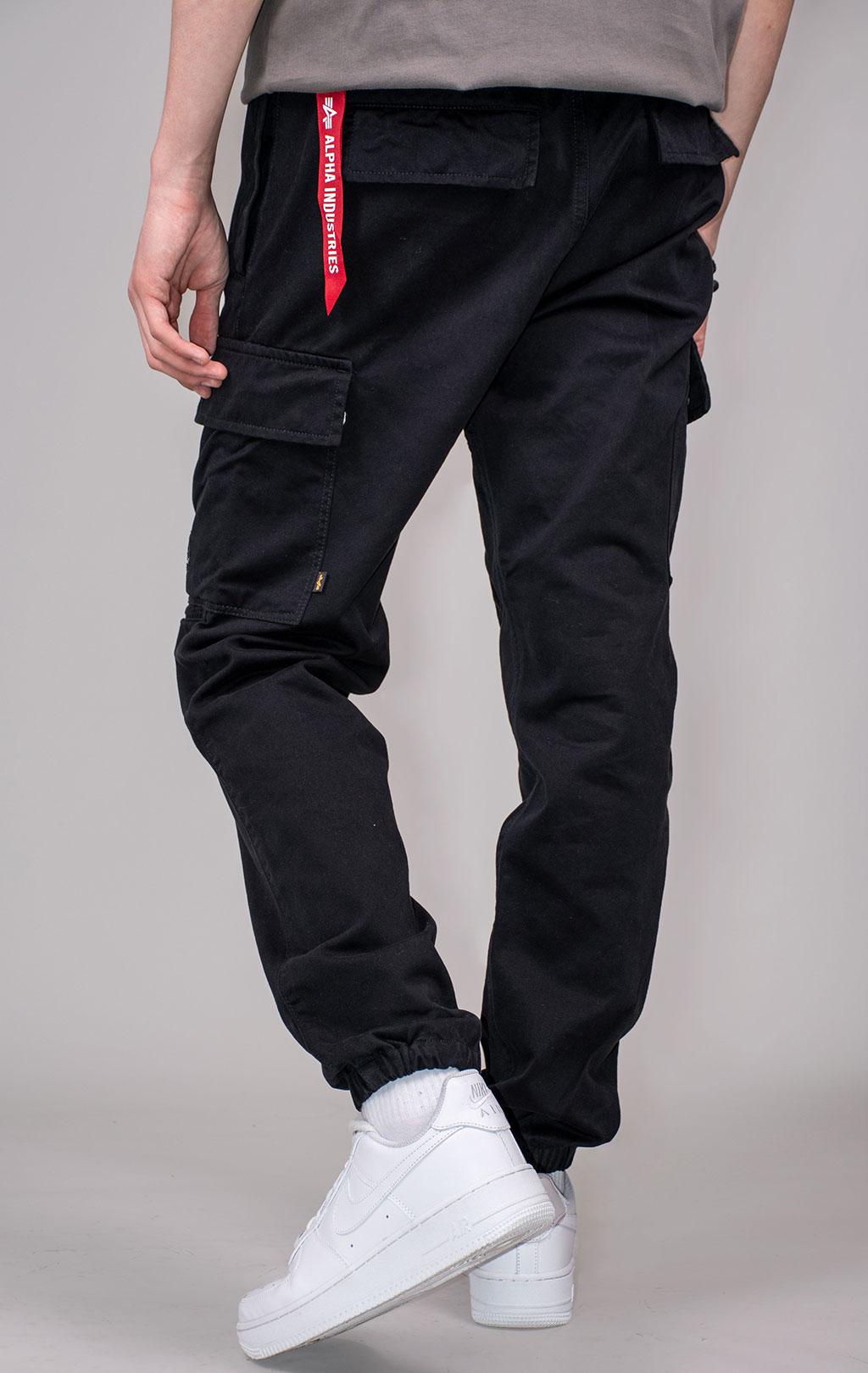 Брюки джоггеры ALPHA INDUSTRIES COTTON JOGGER SS 24 m black 