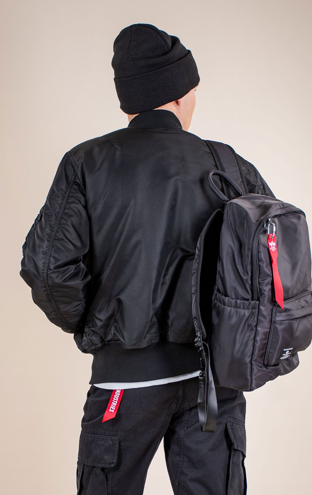Бомбер ALPHA INDUSTRIES MA-1 original fit SS 26 black 