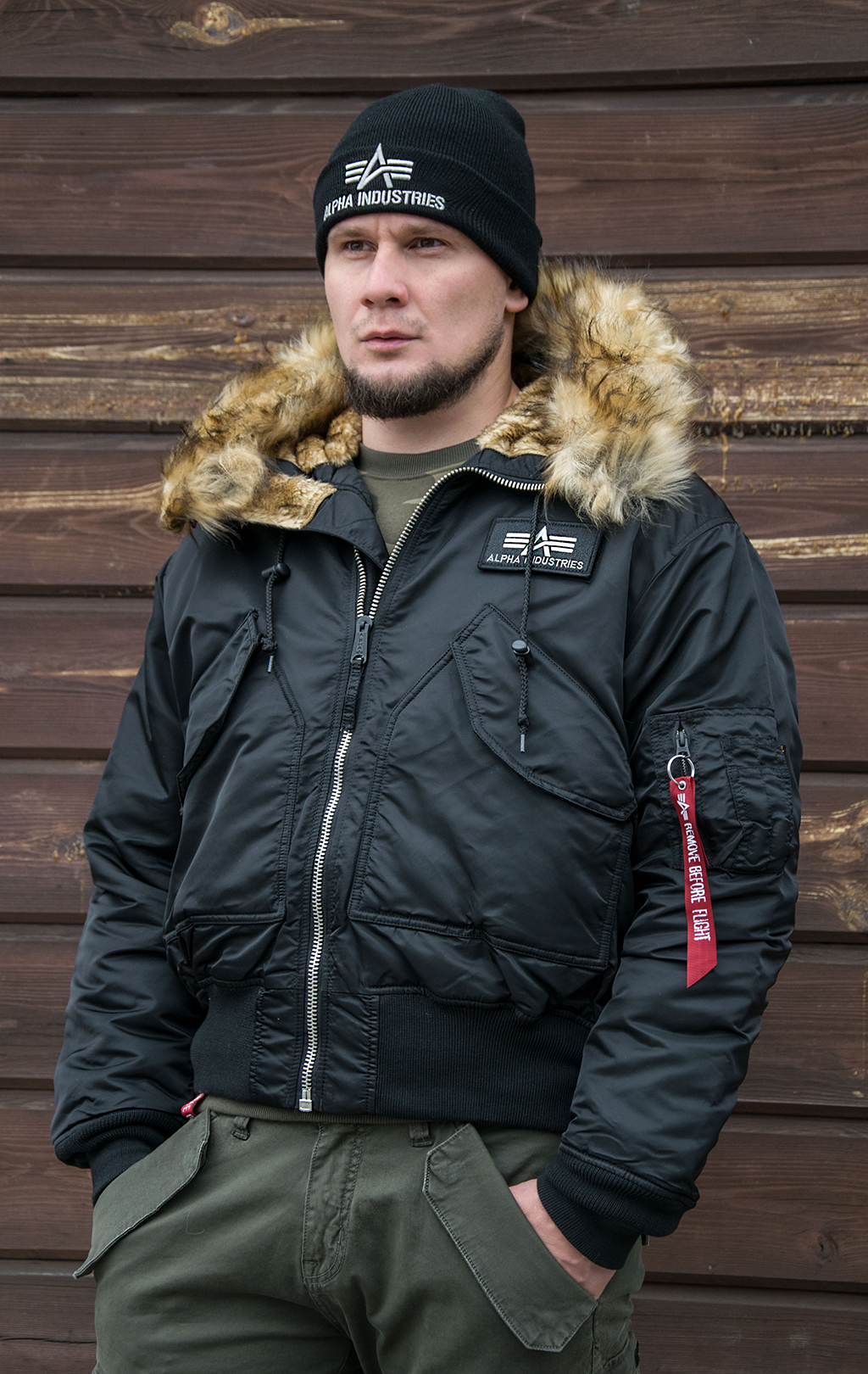 Куртка-бомбер лётная ALPHA INDUSTRIES HOODED CUSTOM 45P black/reflective 