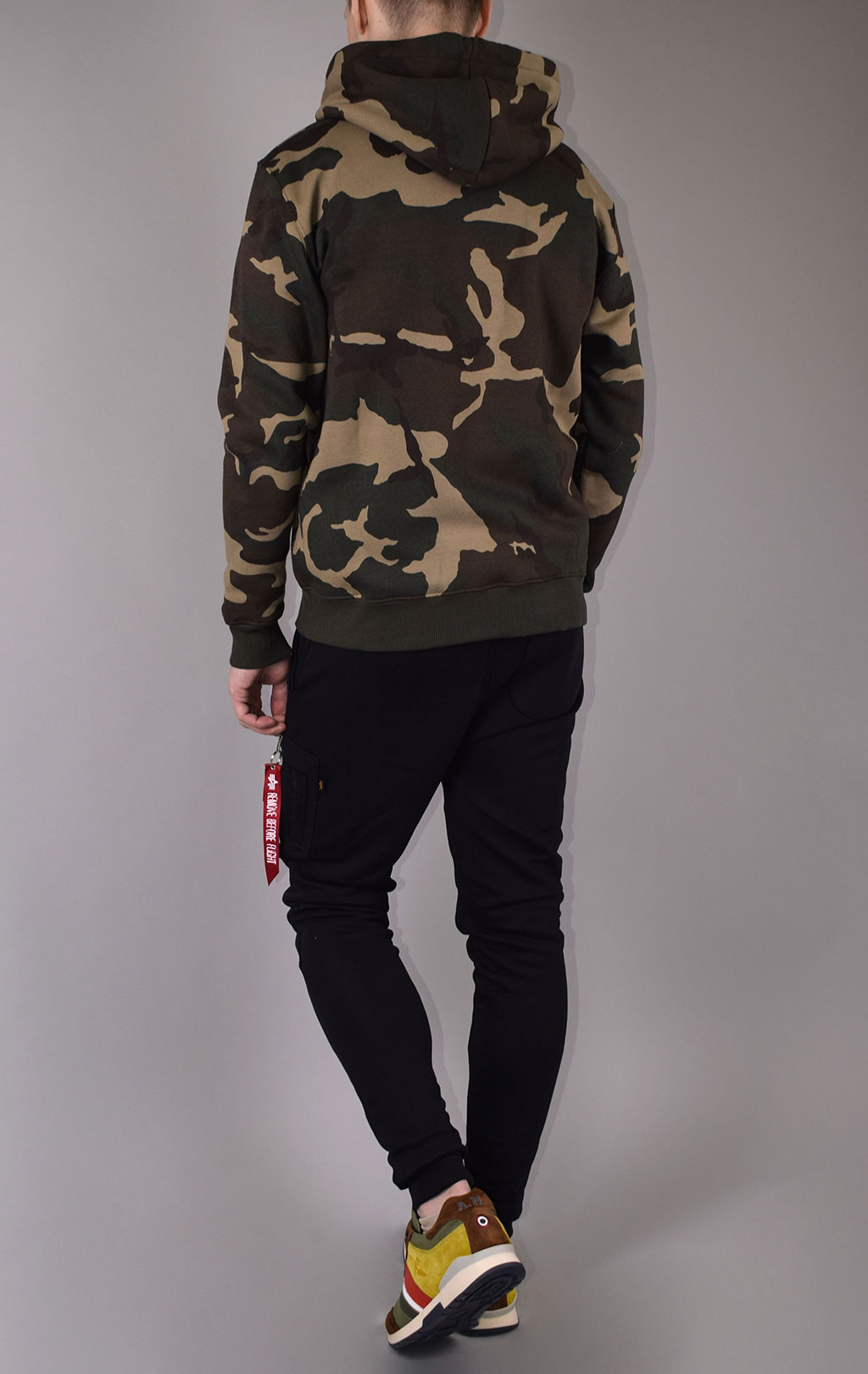 Толстовка ALPHA INDUSTRIES FOAM PRINT HOODY camo woodland 65 