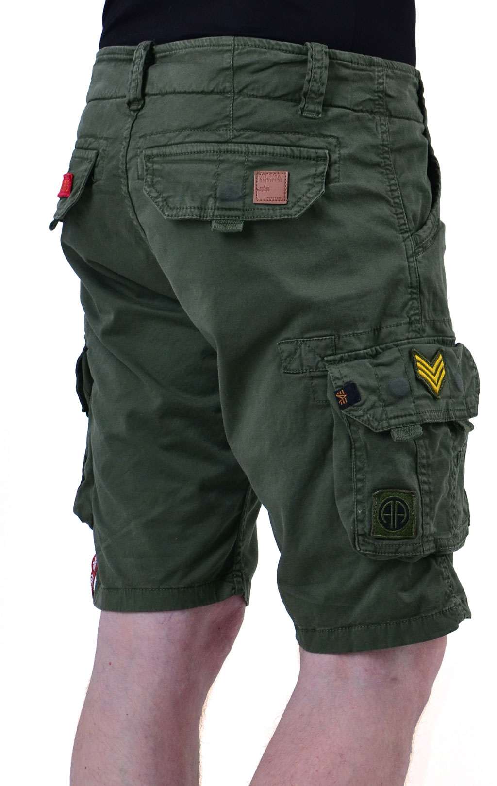 INDUSTRIES в купить ALPHA olive, CREW SHORT Интернет-магазине PATCH dark Шорты