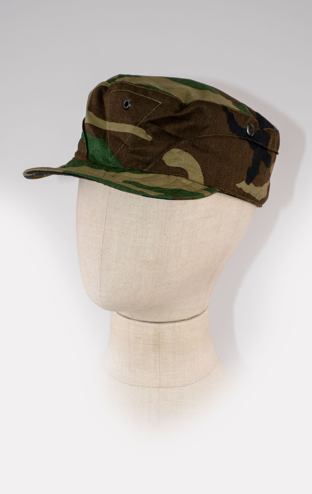 Кепка утеплённая EARFLAP camo woodland Голландия