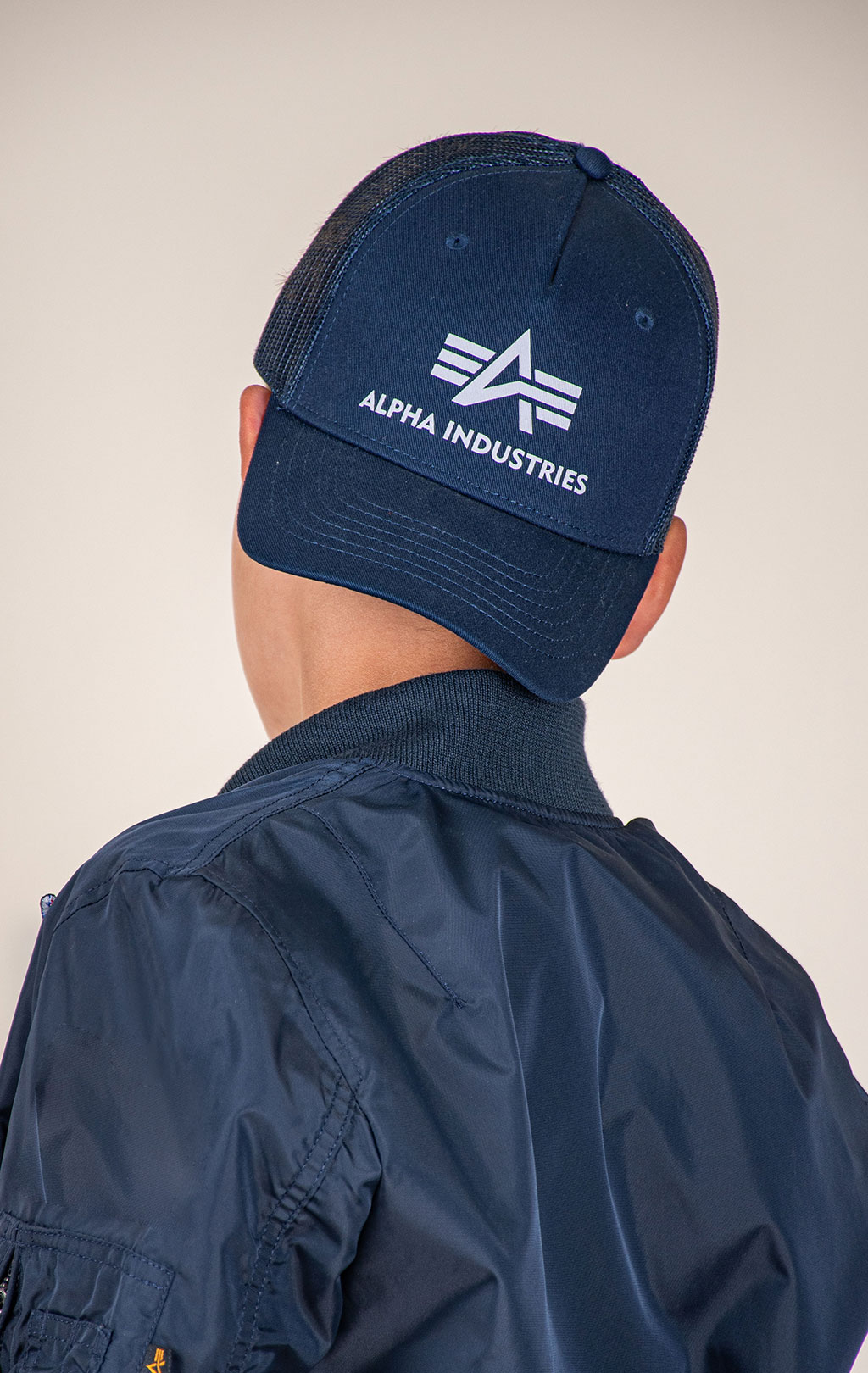 Бейсболка ALPHA INDUSTRIES BASIC TRUCKER CAP rep. blue 