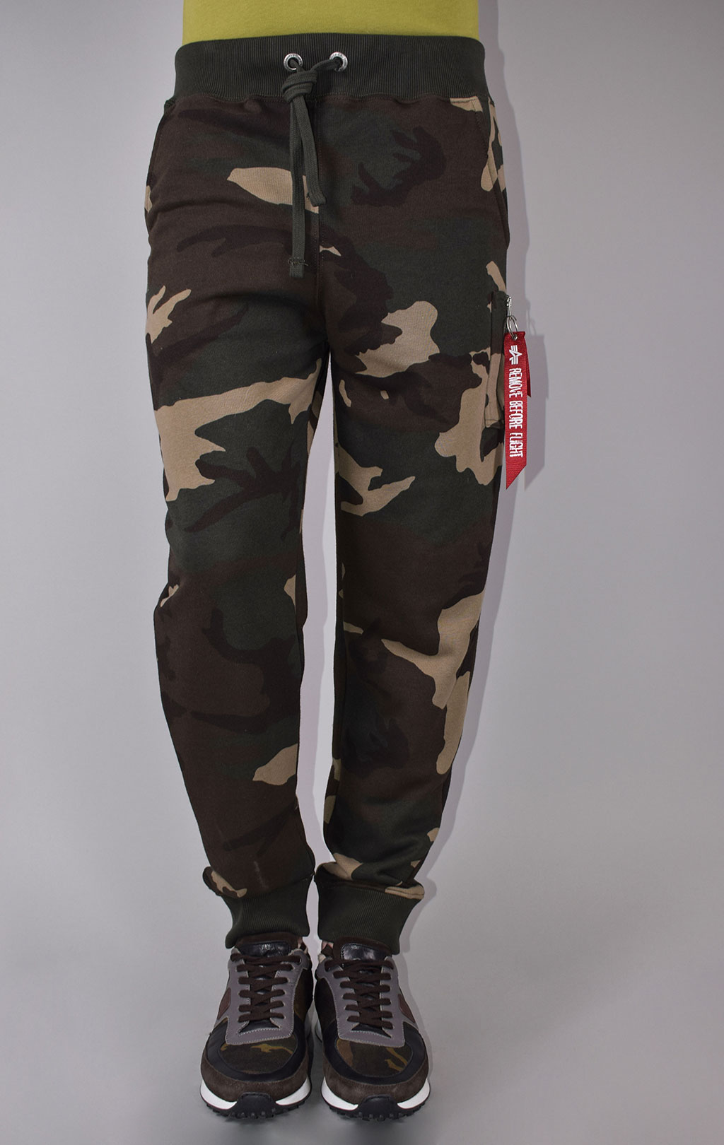 Брюки спортивные джоггеры ALPHA INDUSTRIES X-FIT CARGO camo woodland 