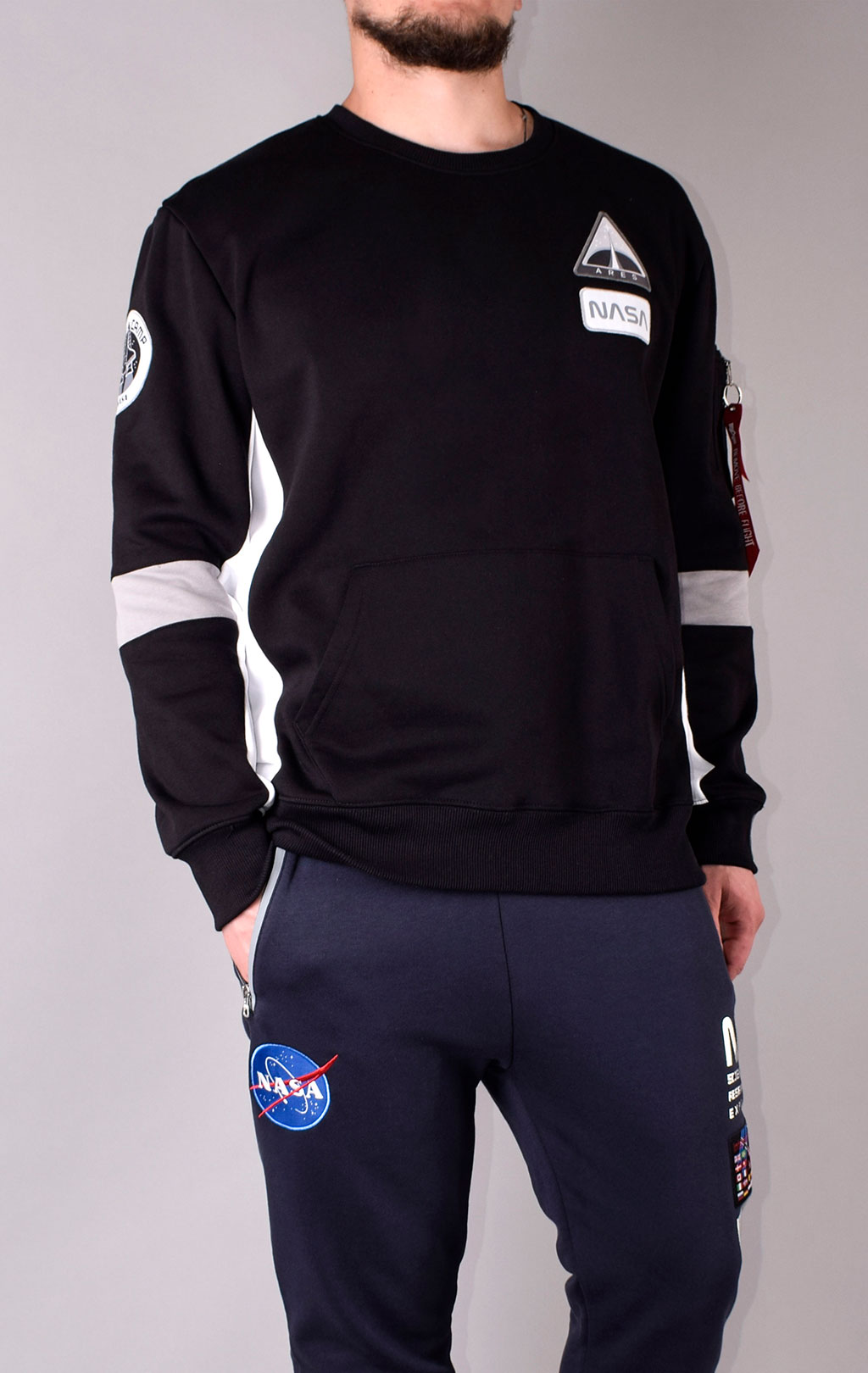 Свитшот ALPHA INDUSTRIES NASA SPACE CAMP SWEATER black 