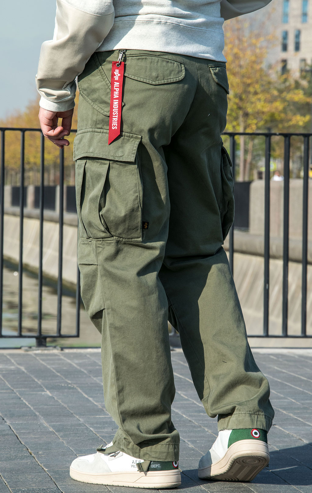 Брюки-карго парашюты ALPHA INDUSTRIES M-65 PANT плотные dark olive 