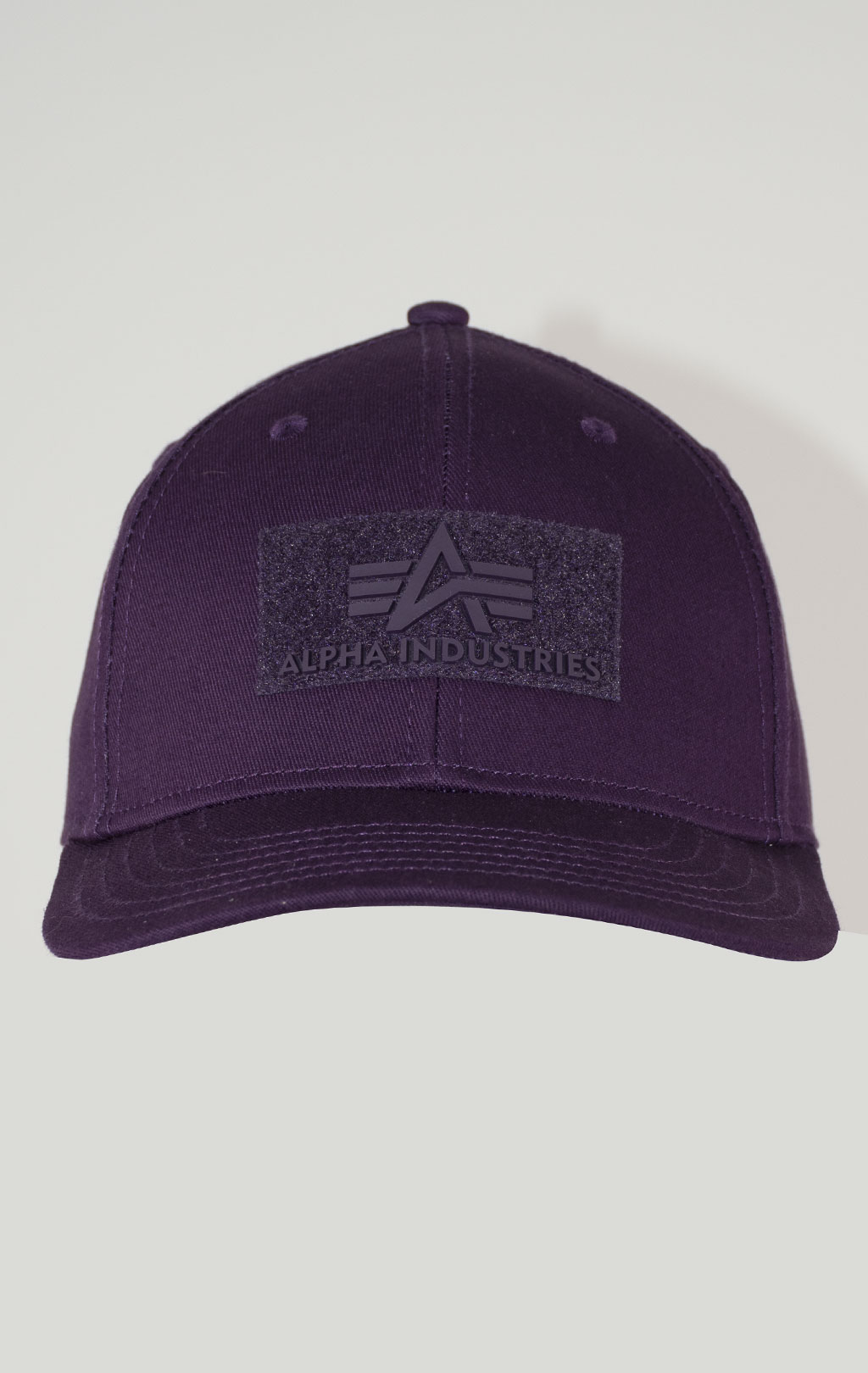 Бейсболка ALPHA INDUSTRIES VELCRO CAP plum 