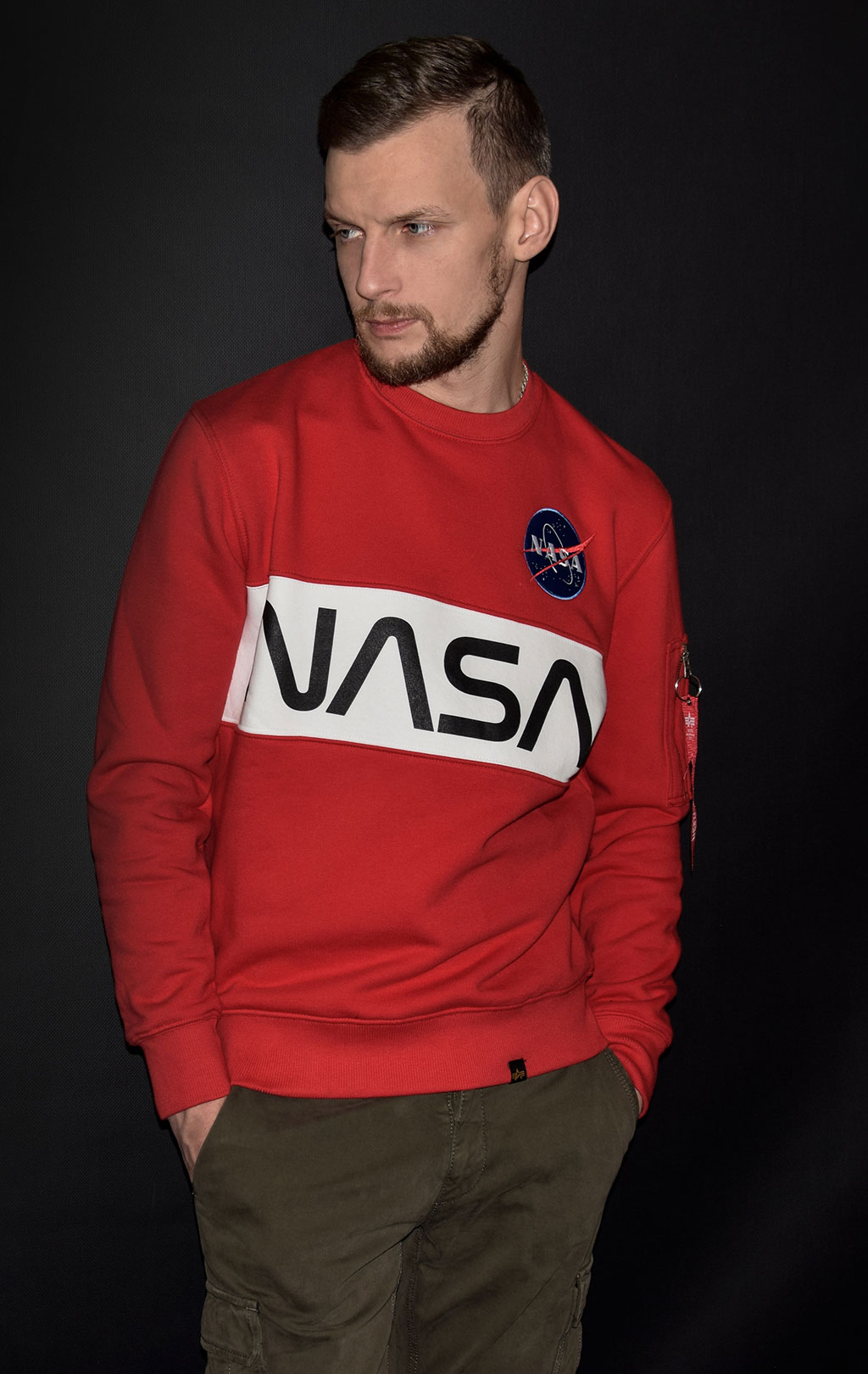 Свитшот ALPHA INDUSTRIES NASA Inlay speed red 