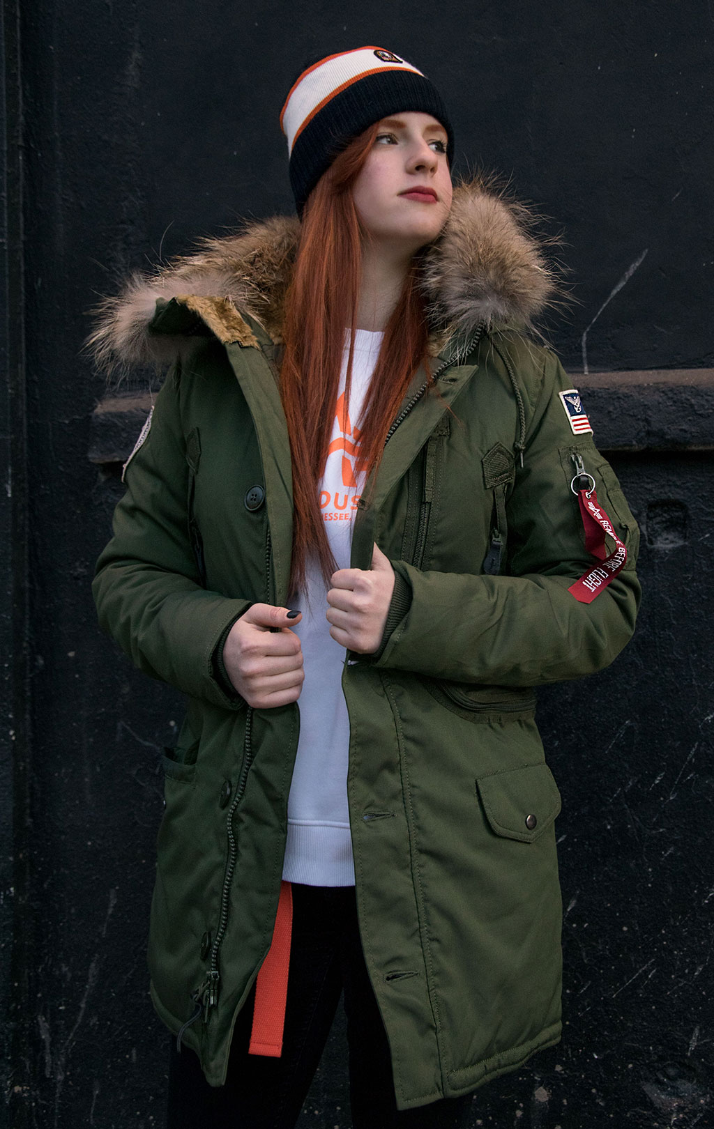 Женская аляска ALPHA INDUSTRIES POLAR натур. мех dark green 