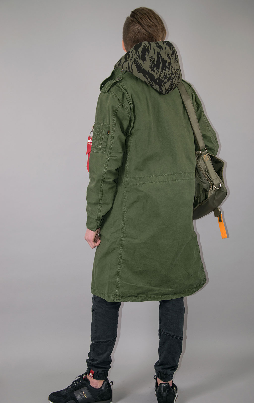 Ветровка ALPHA INDUSTRIES LW M-65 COAT dark olive 