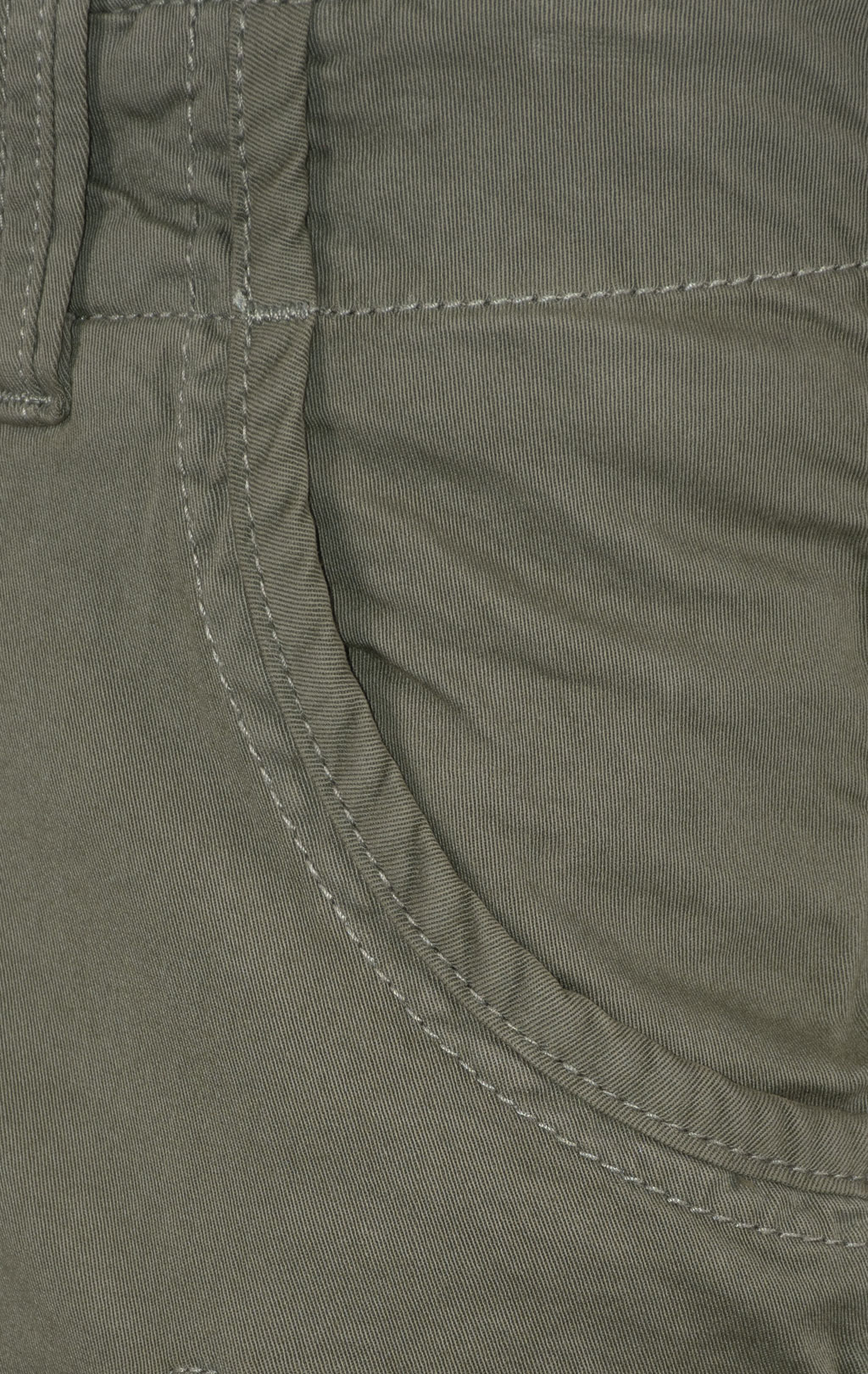 Шорты ALPHA INDUSTRIES CREW SHORT vintage green 