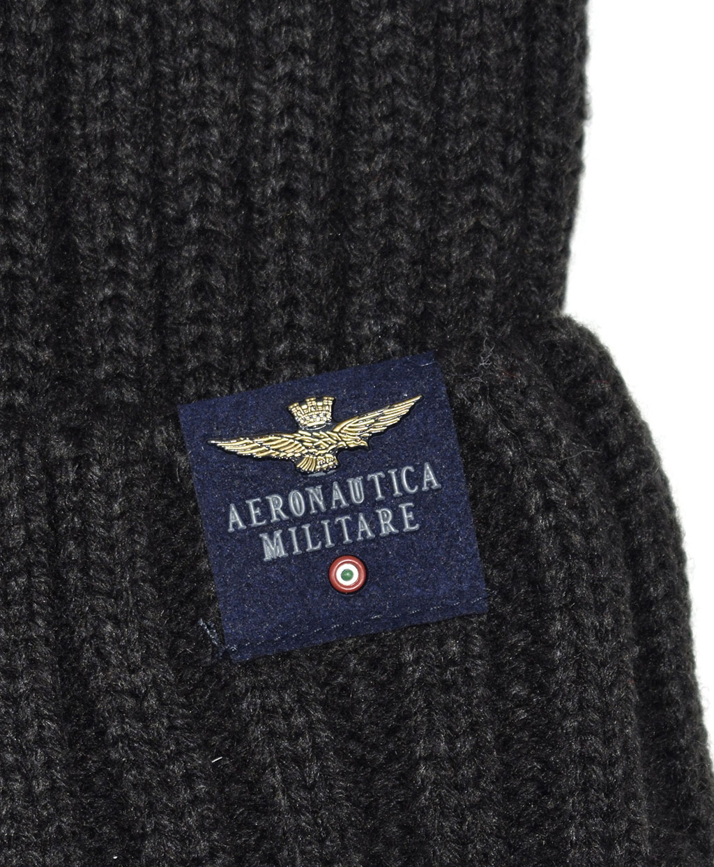 Шапка вязаная AERONAUTICA MILITARE FW 19/20 nero (CU 006)