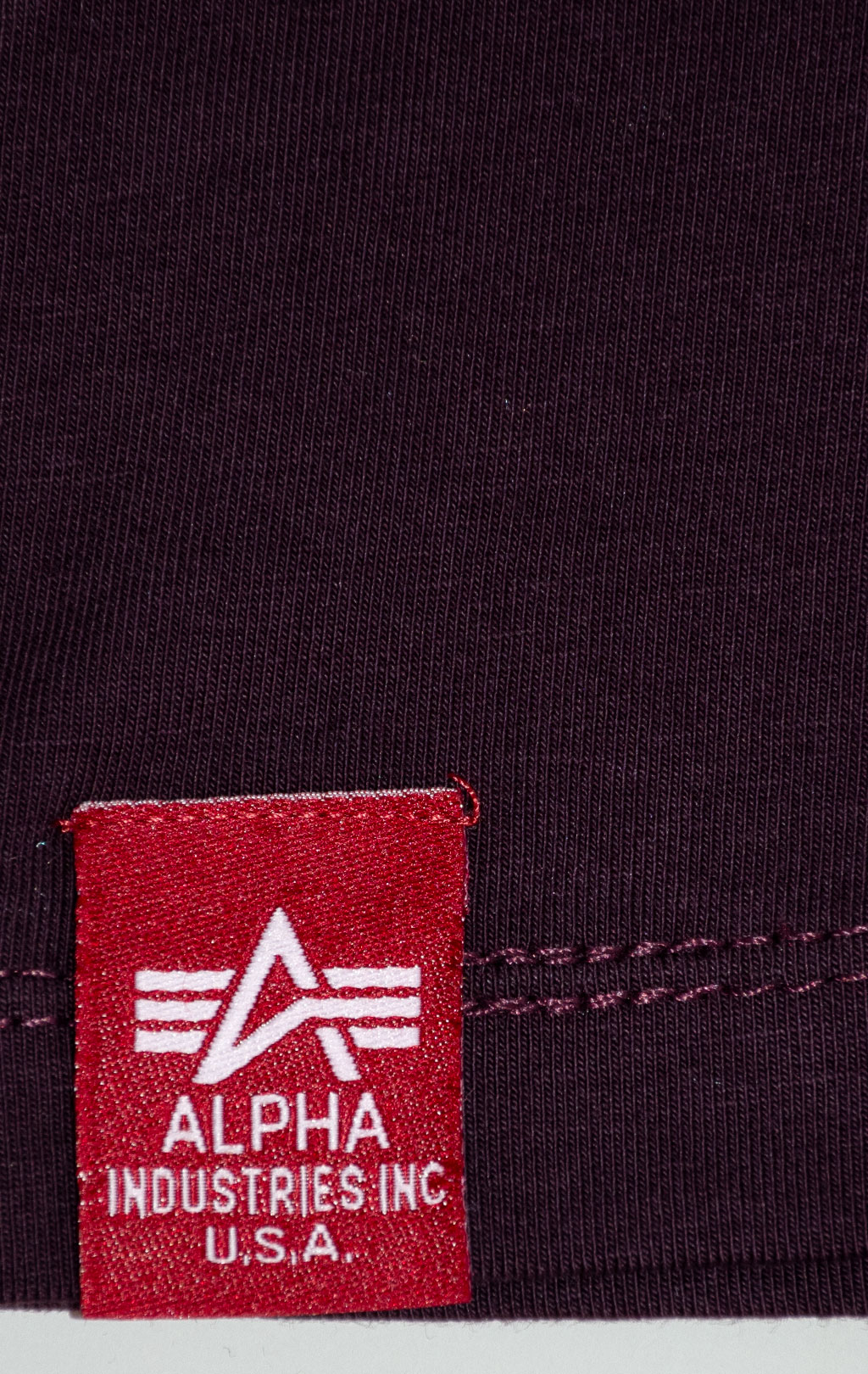 Женский лонгслив ALPHA INDUSTRIES BASIC CROPPED LS plum 
