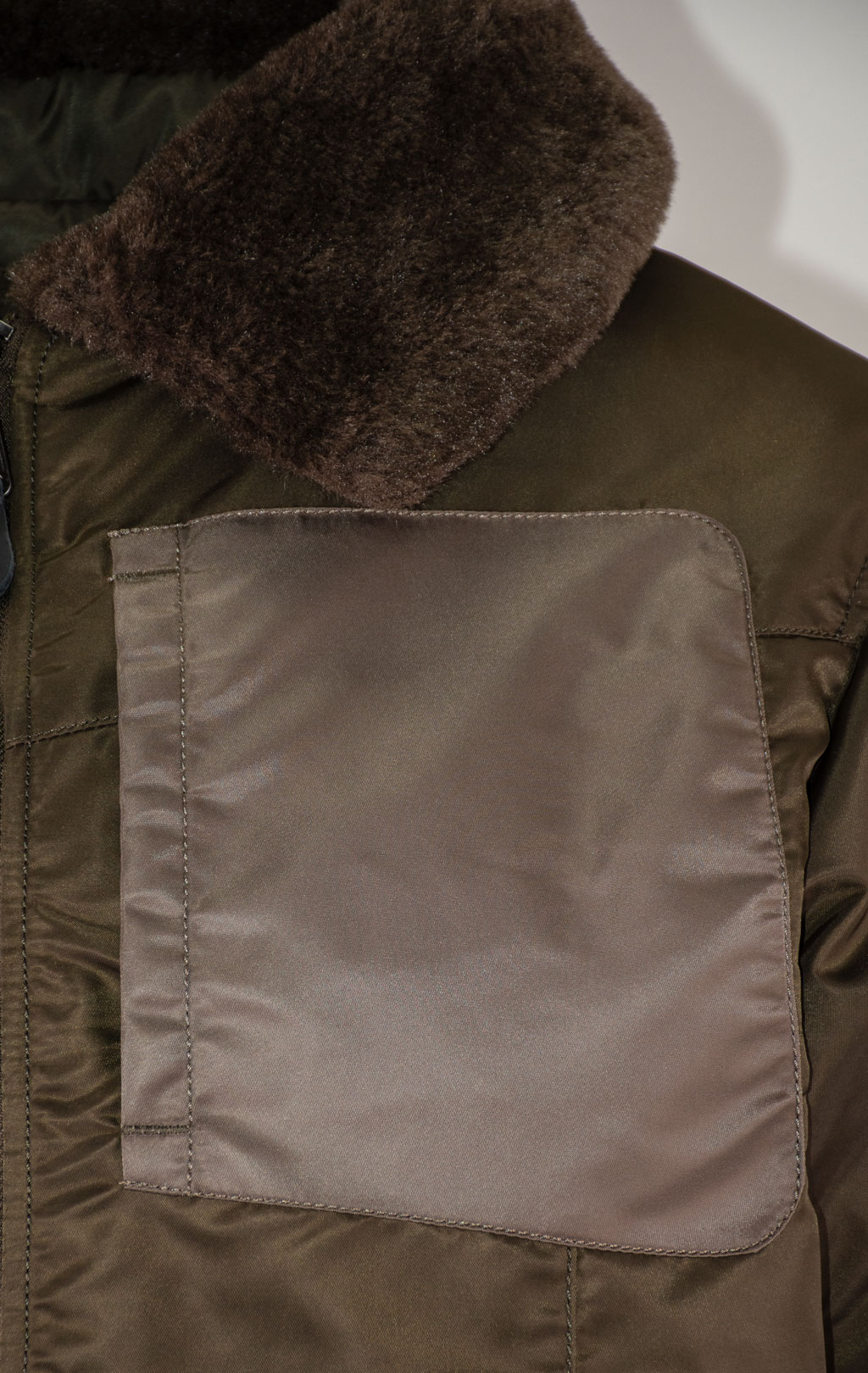 Бомбер ALPHA INDUSTRIES AVIATOR JACKET FW 25/26 espresso 
