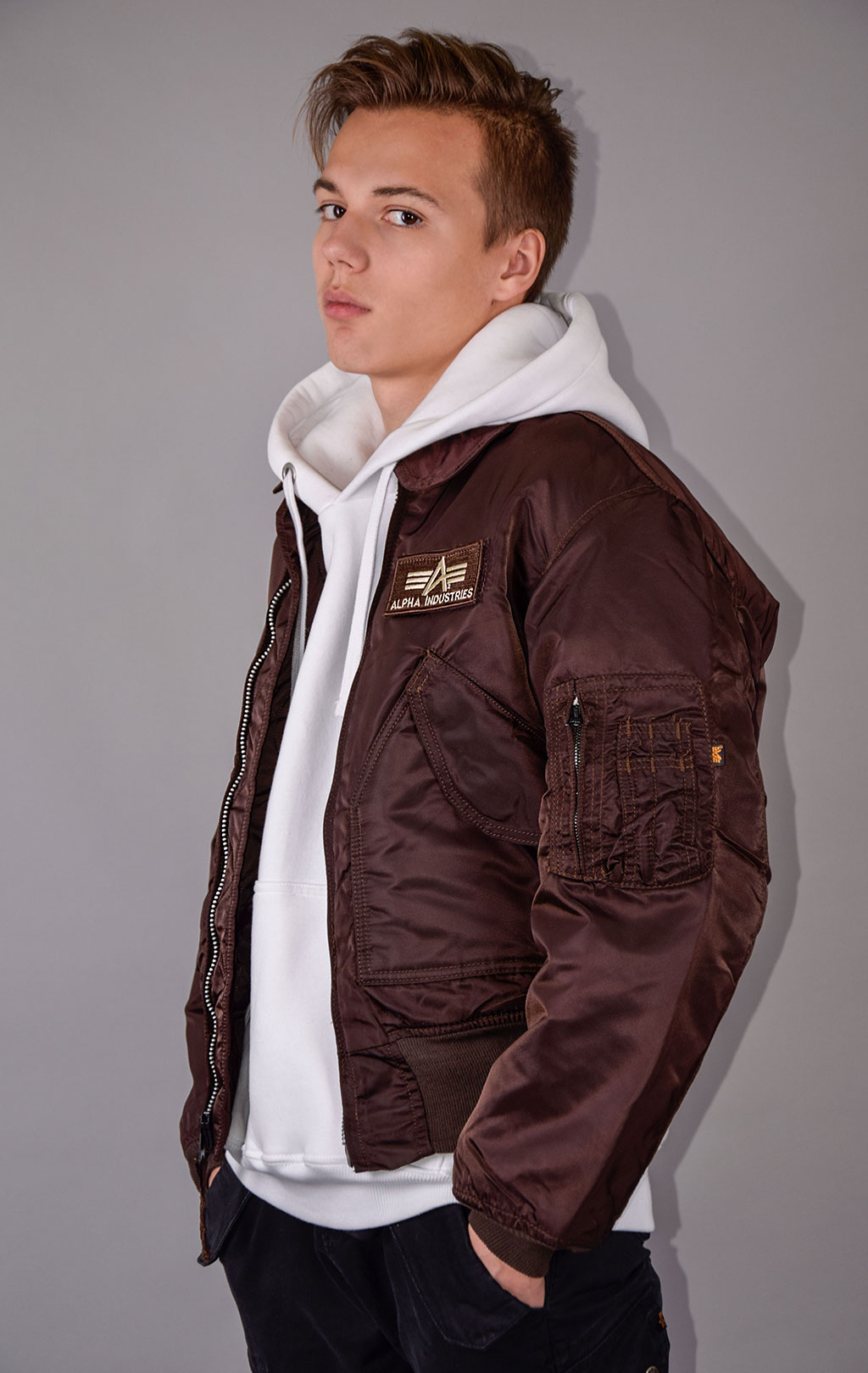 Куртка летная ALPHA INDUSTRIES CWU-45 chocolate 