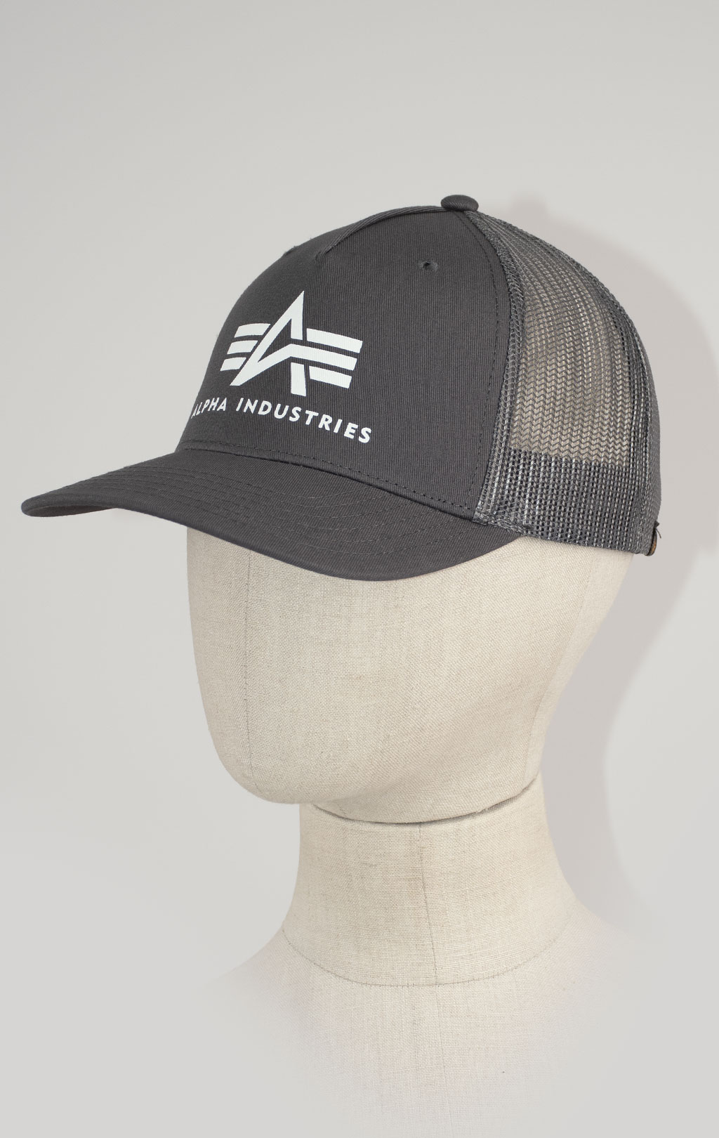 Бейсболка ALPHA INDUSTRIES BASIC TRUCKER CAP vintage grey 