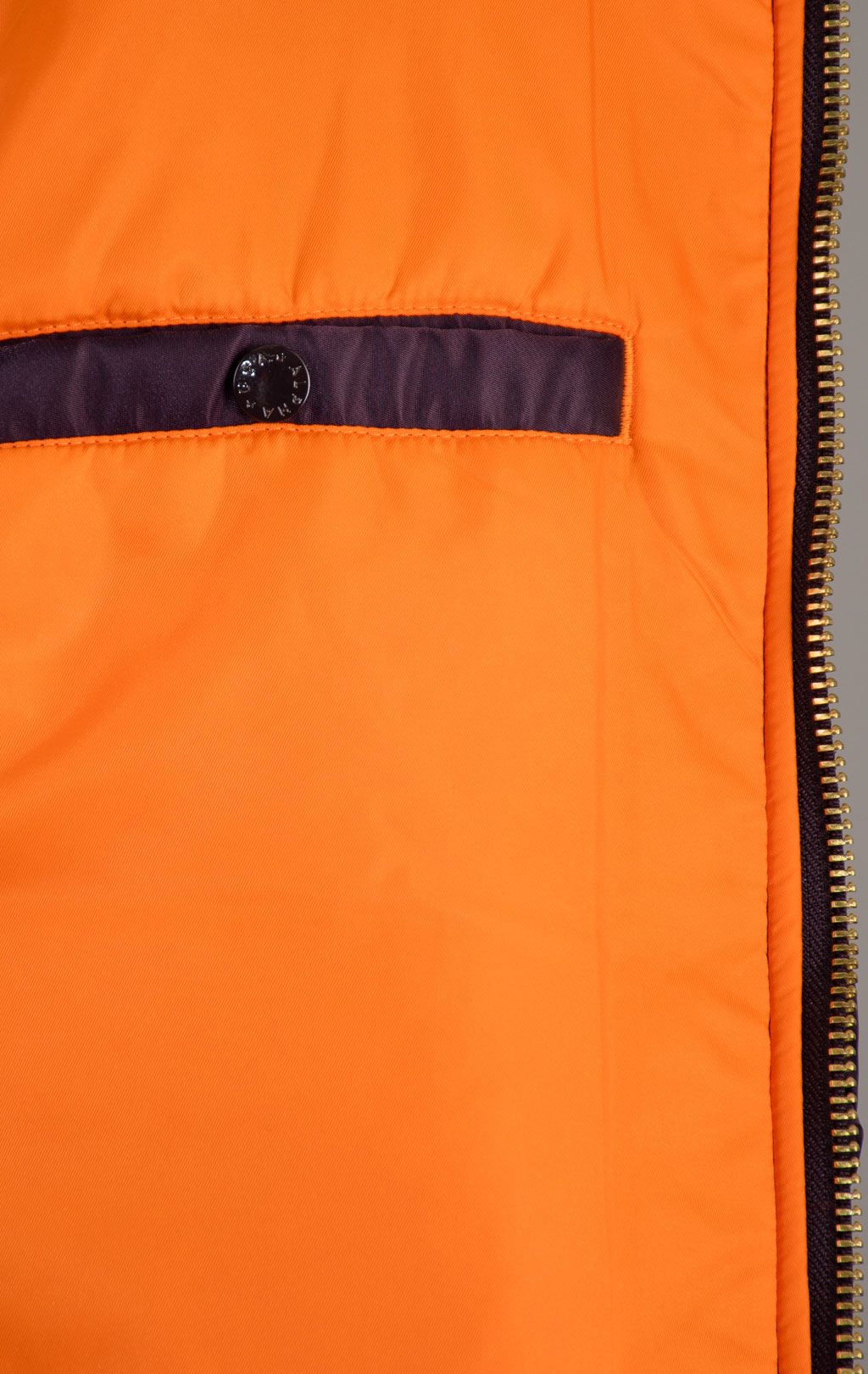 Женская куртка-бомбер лётная ALPHA INDUSTRIES CORE MA-1 plum 