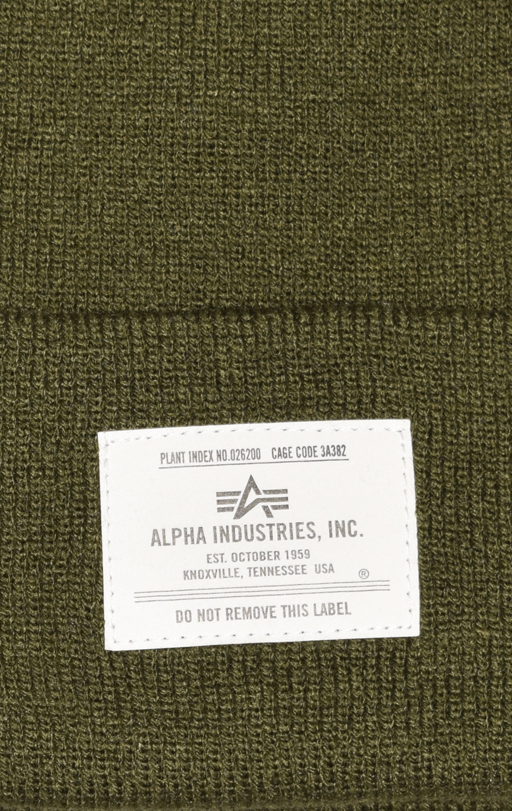 Шапка ALPHA INDUSTRIES ESSENTIAL BEANIE FW 22/23 olive 