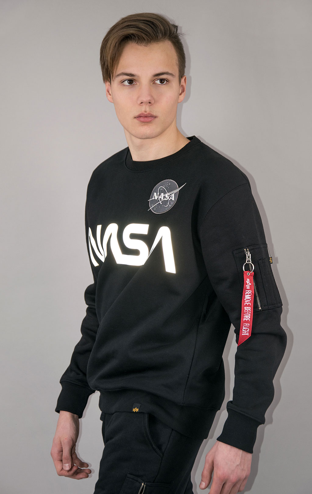 Свитшот ALPHA INDUSTRIES NASA reflective black 