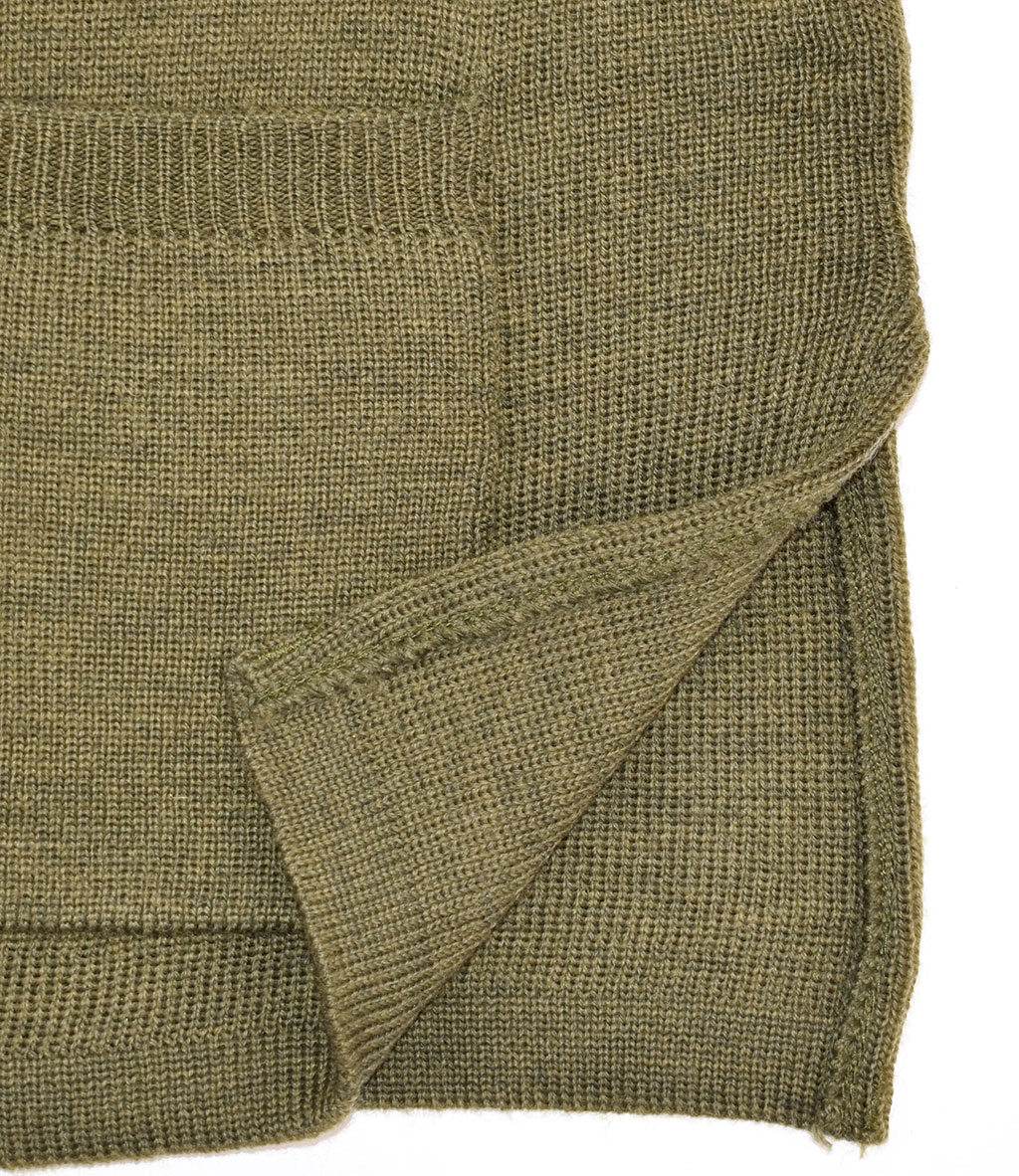Женский свитер армейский шерсть80%/нейлон20% V-neck с пуговицами olive Англия