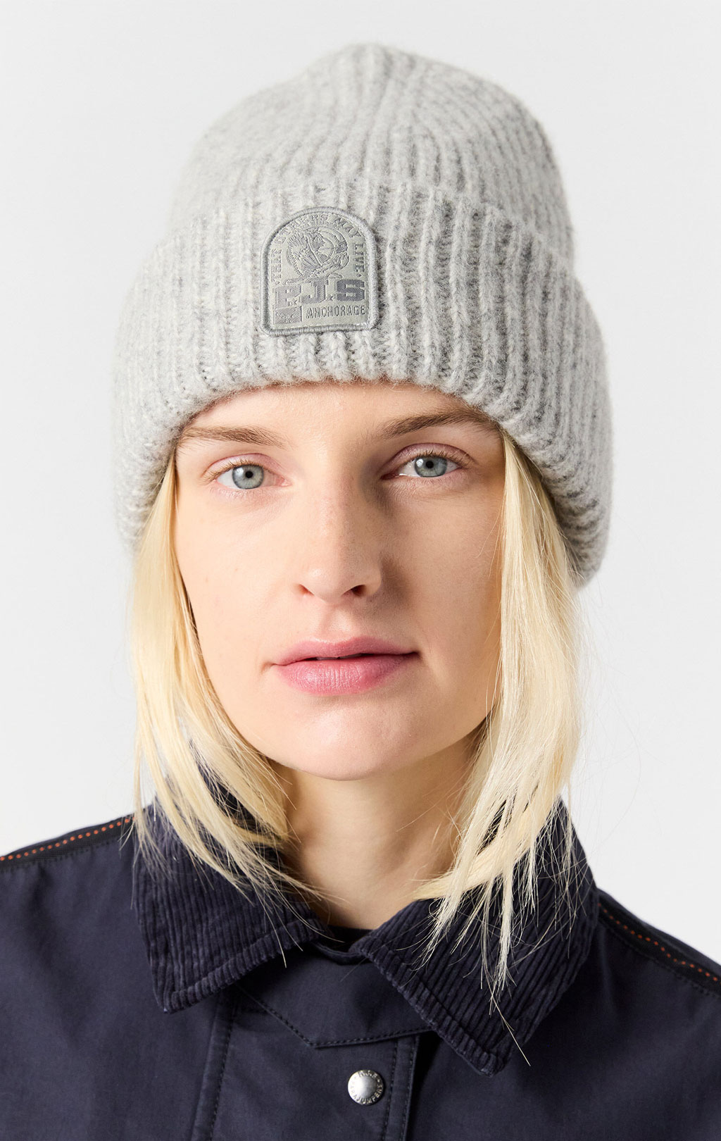 Шапка вязаная PARAJUMPERS MOONEYE HAT FW 25/26 chateau grey 