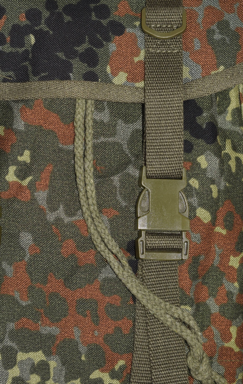 Рюкзак тактический MFH MOUNTAIN flecktarn 