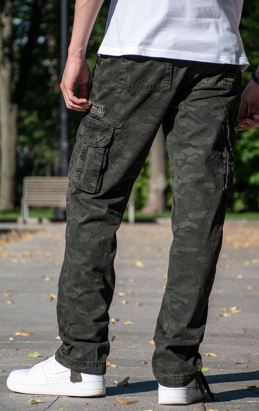 Брюки-карго ALPHA INDUSTRIES JET PANT black camo (#101212) 