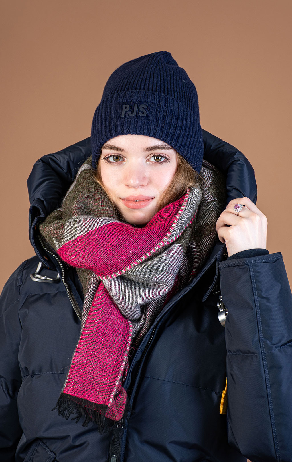 Шапка вязаная PARAJUMPERS PJS HAT FW 25/26 blue navy 
