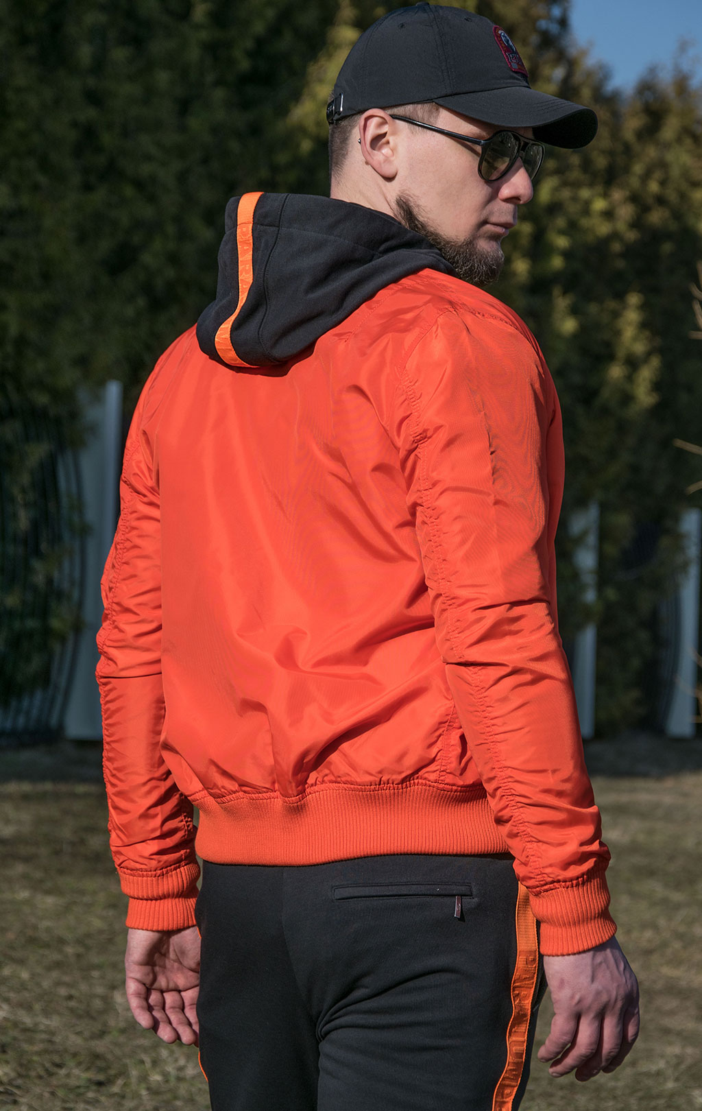 Ветровка-бомбер ALPHA INDUSTRIES TT MA-1 atomic red 