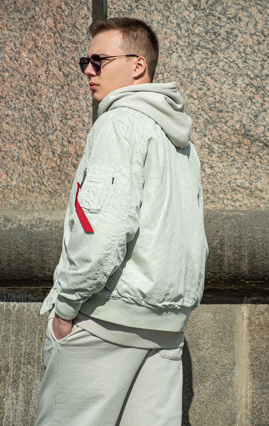 Ветровка ALPHA INDUSTRIES DOTTED CAMO FLIGHT JACKET L-2B SS 25 m light gray 
