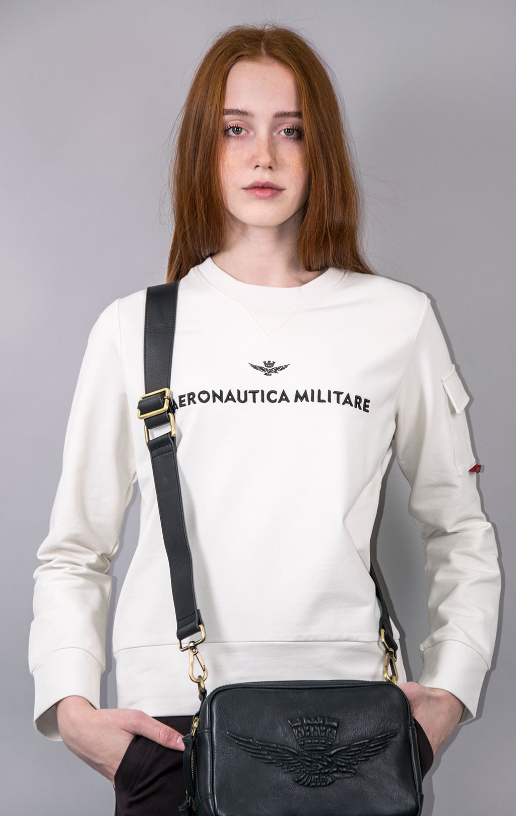 Женский свитшот AERONAUTICA MILITARE FW 23/24/TR naturale (FE 1842) 