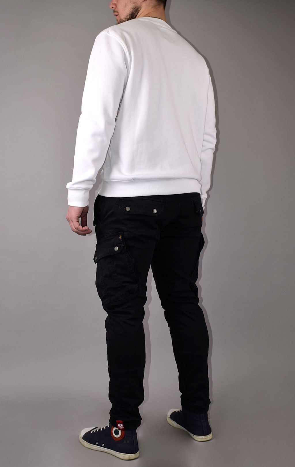 Свитшот ALPHA INDUSTRIES BASIC SWEATER white 